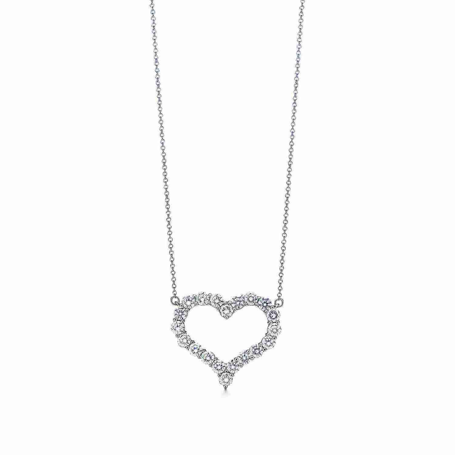 Tiffany & Co. : Diamond Heart Pendant