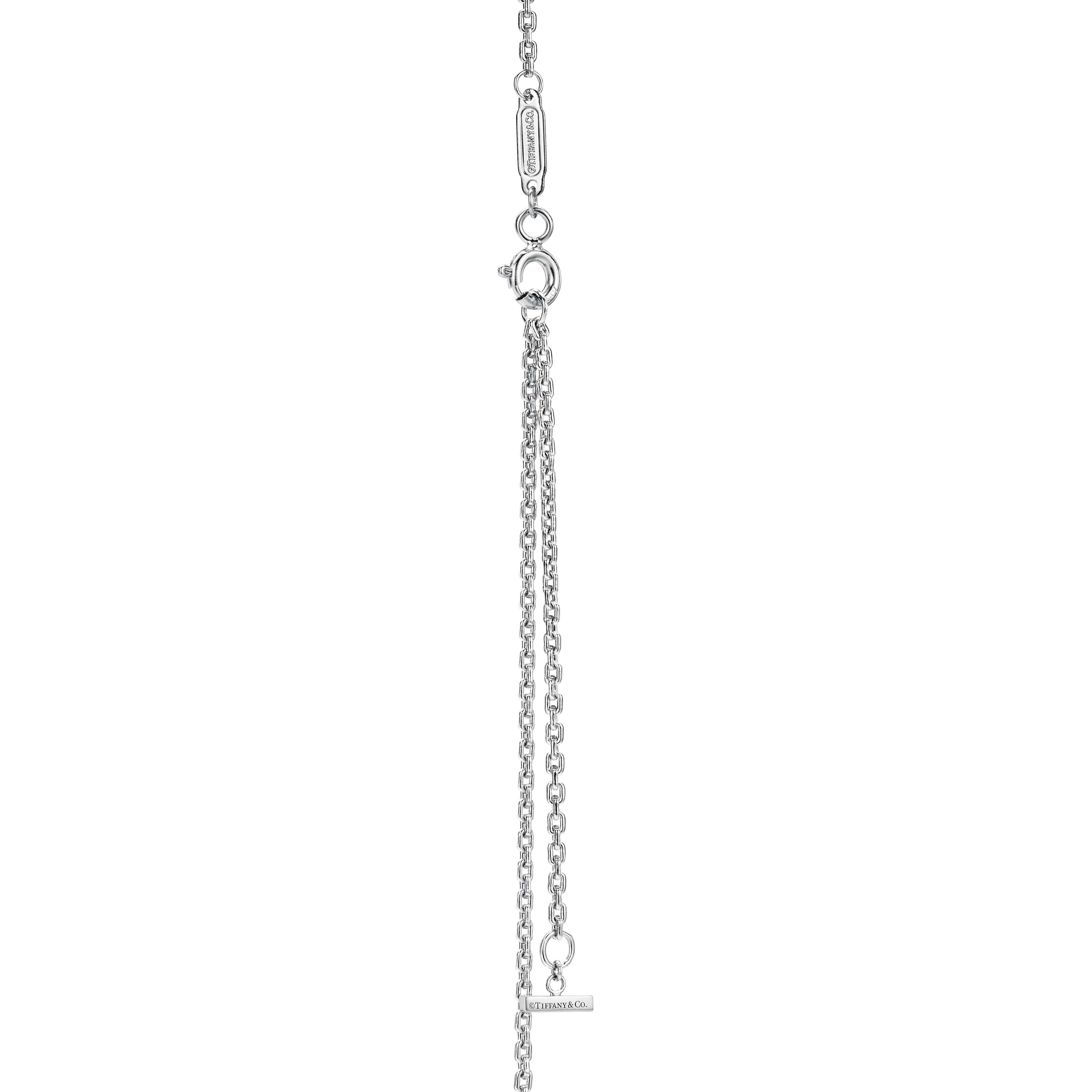 Tiffany T:Extra Large Smile Pendant in 18k White Gold