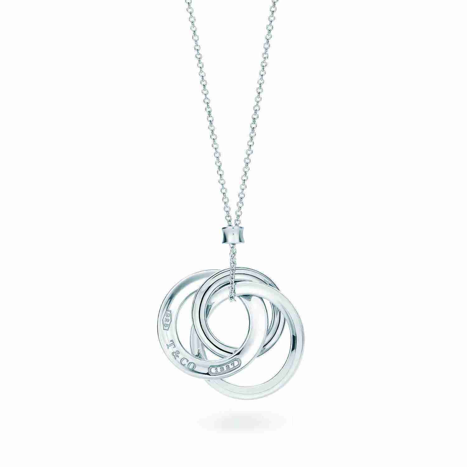 Tiffany & Co. : Interlocking Circles Pendant