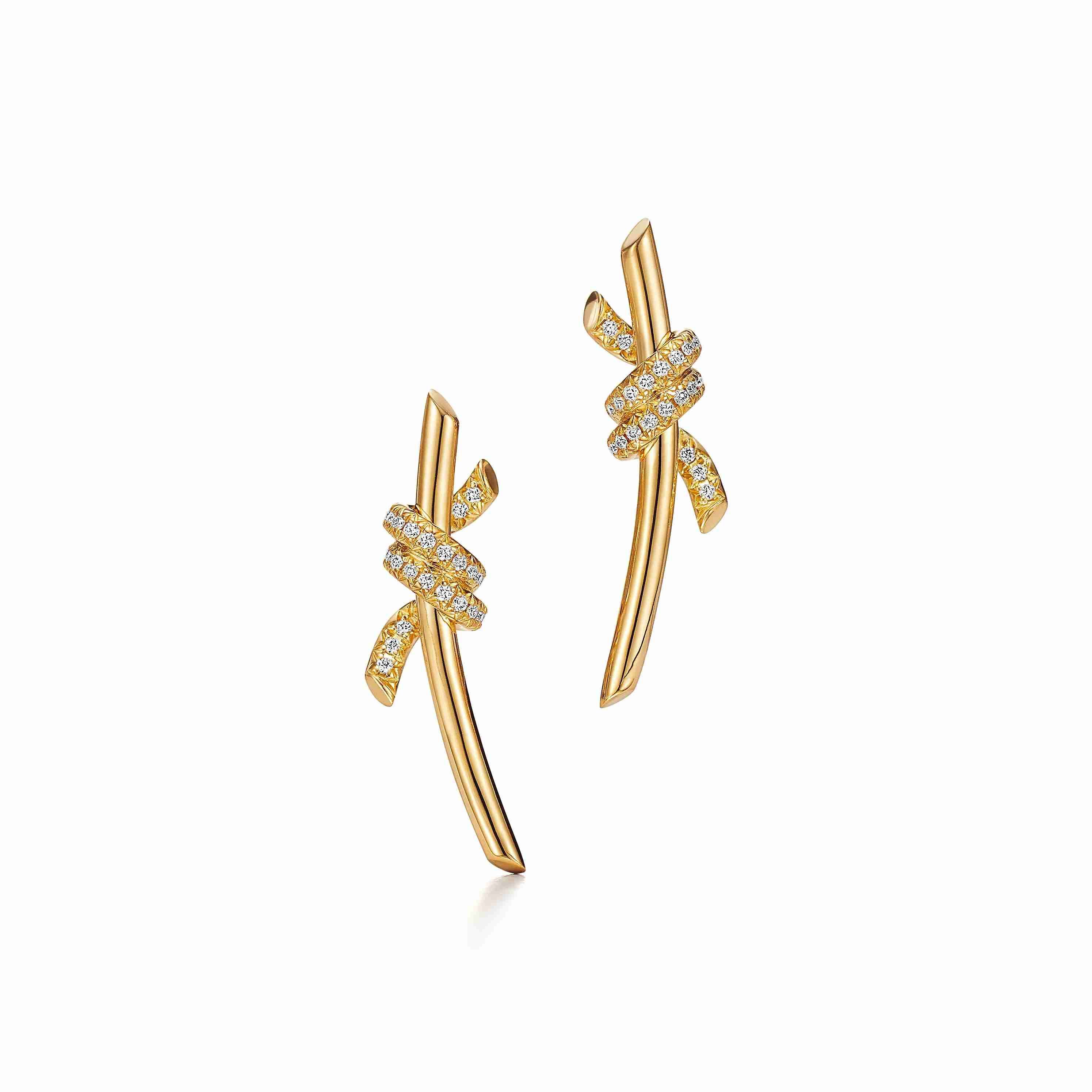Tiffany Knot : Earrings in Yellow Gold with Diamonds