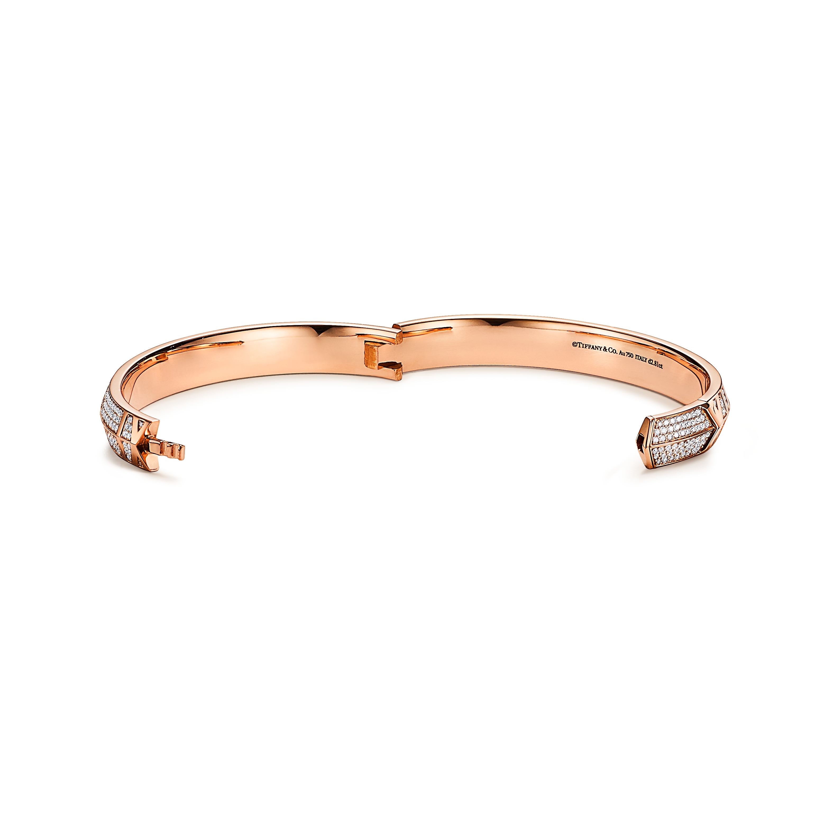 Atlas®:
X Closed Wide Hinged Bangle
in Rose Gold with Pavé Diamonds
