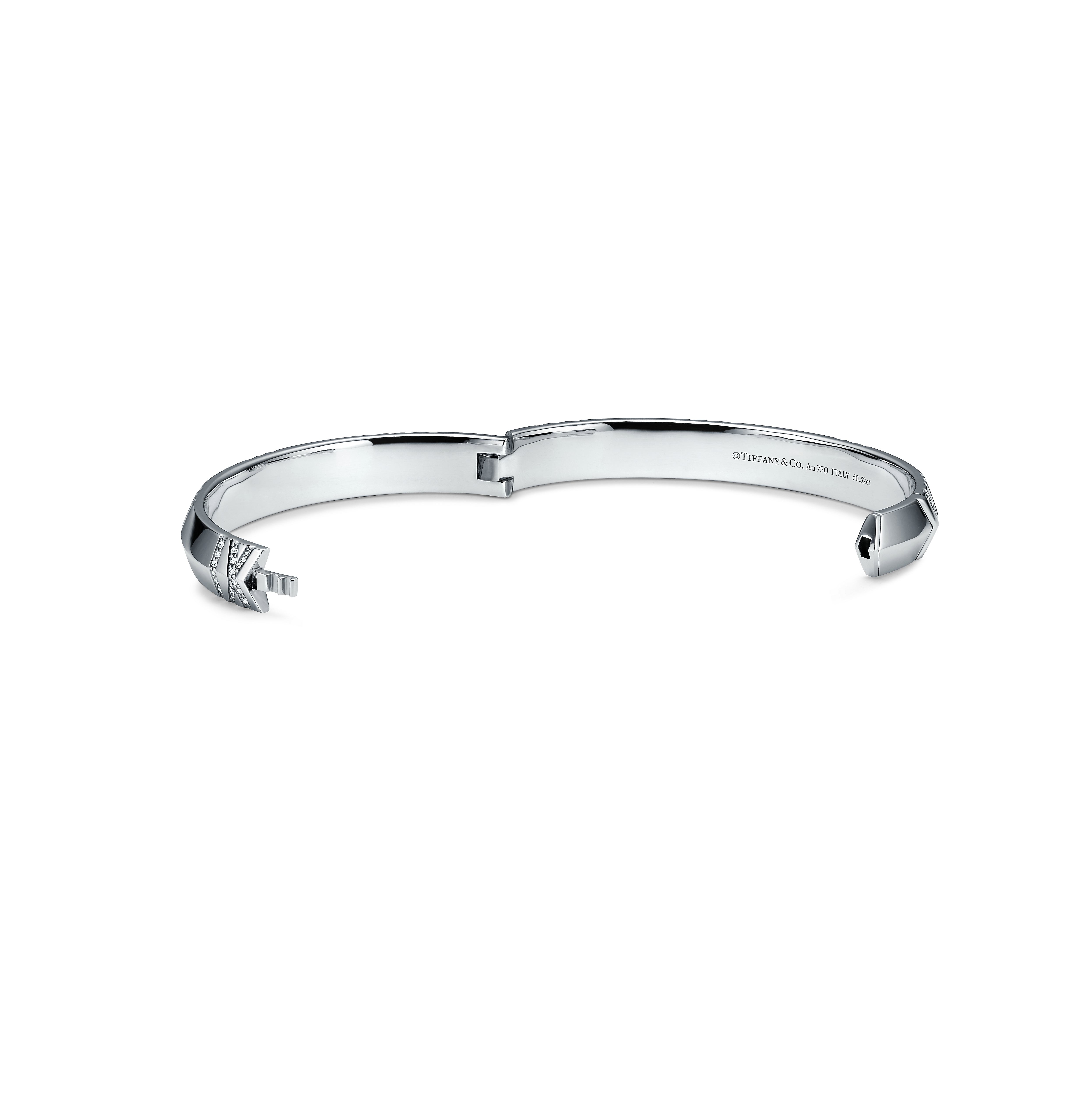 Atlas®:X Closed Wide Hinged Bangle
in White Gold with Diamonds