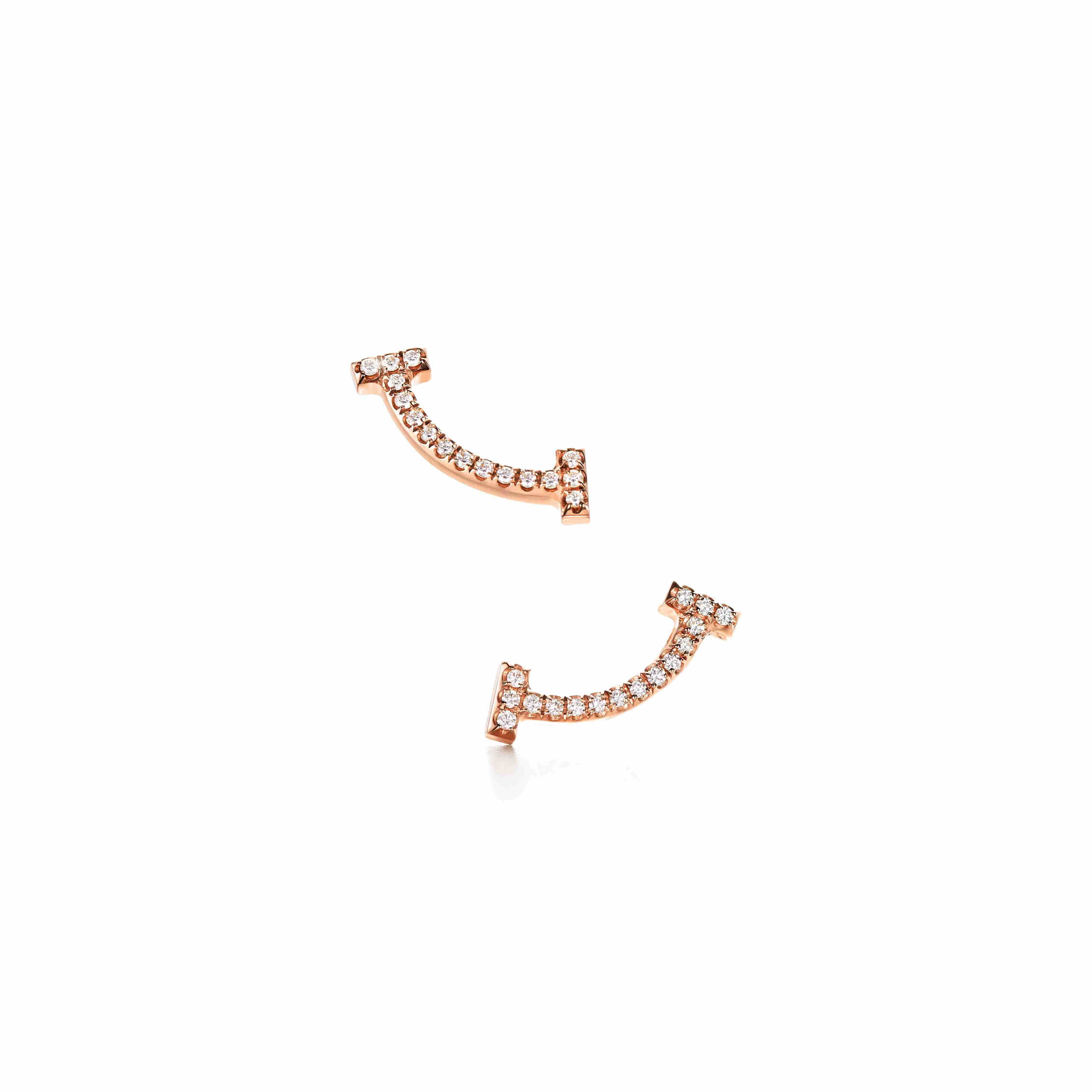 Tiffany T : Smile Earrings