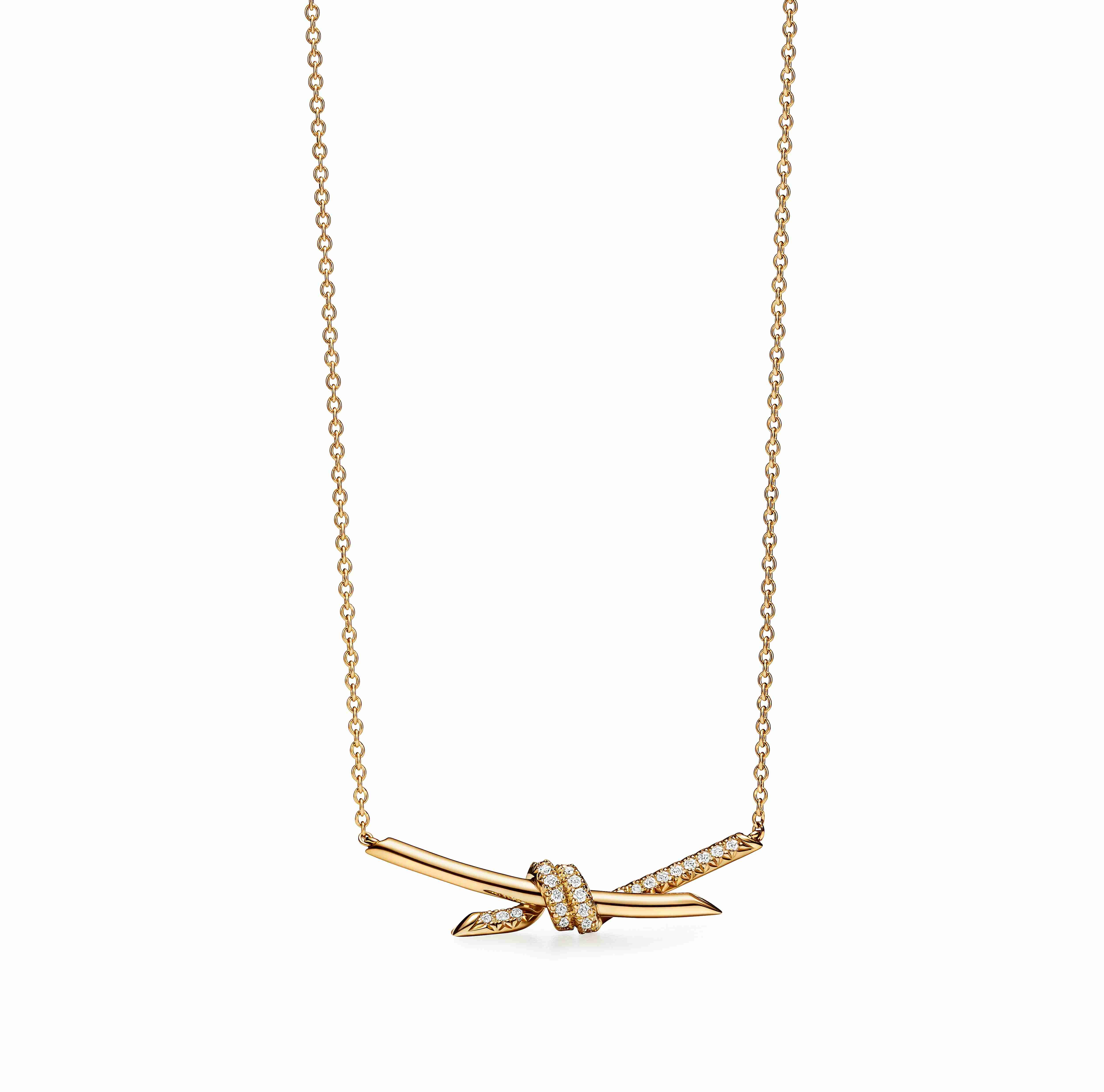 Tiffany Knot : Pendant in Yellow Gold with Diamonds