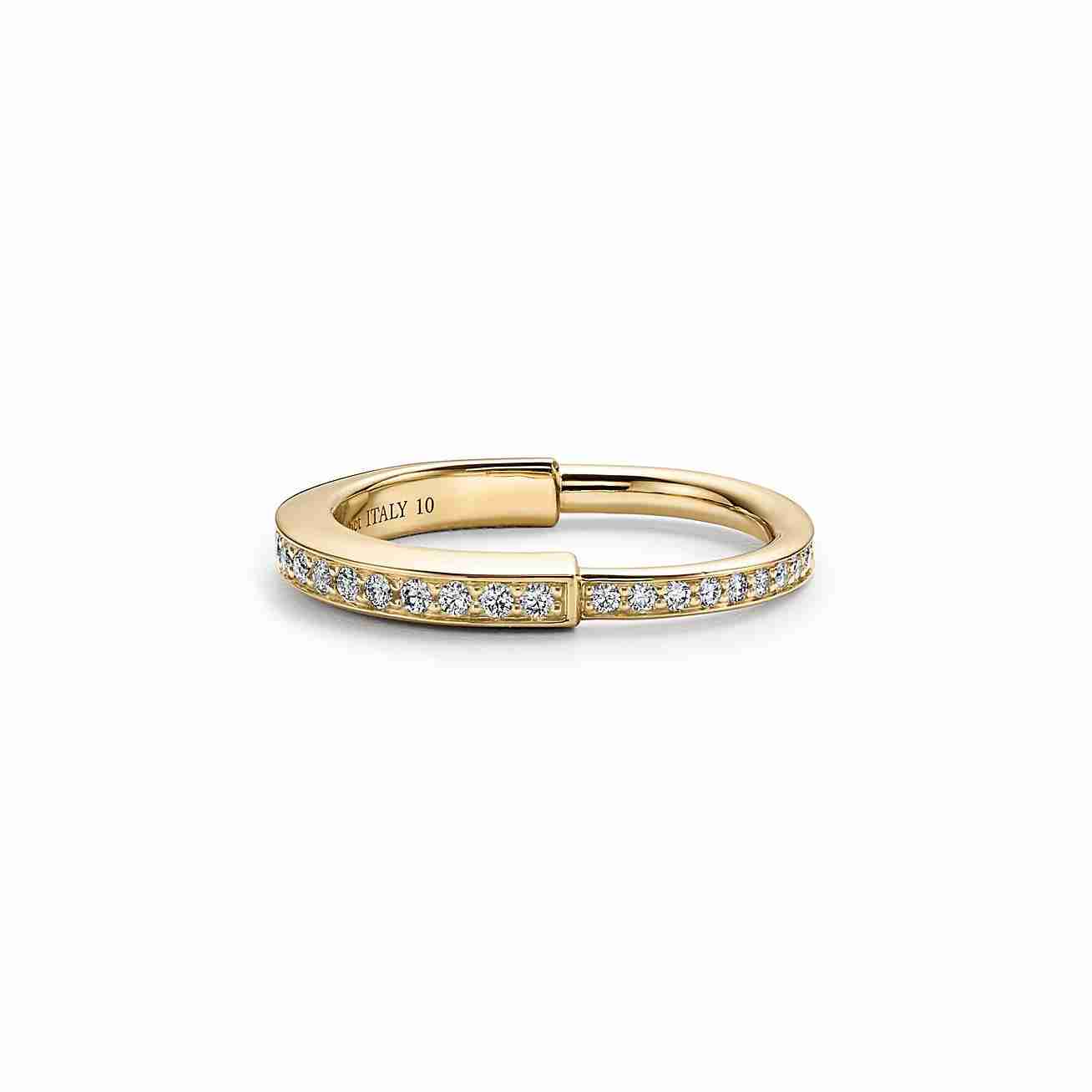 Tiffany Lock : Ring in Yellow Gold with Pavé Diamonds