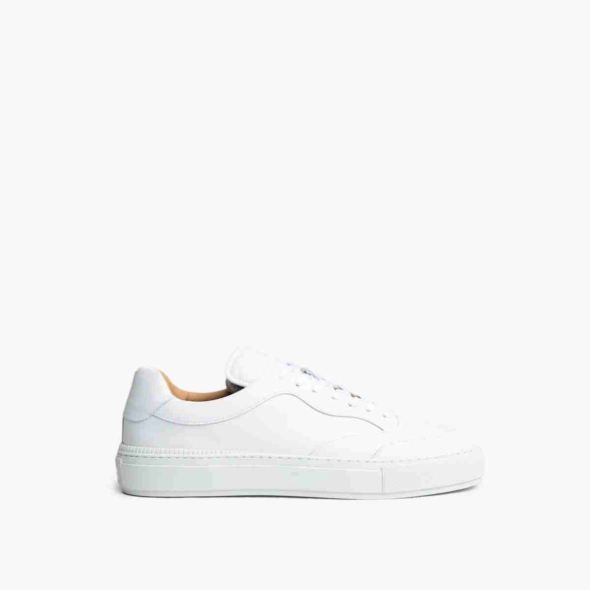 Nomme Sporty Sneakers