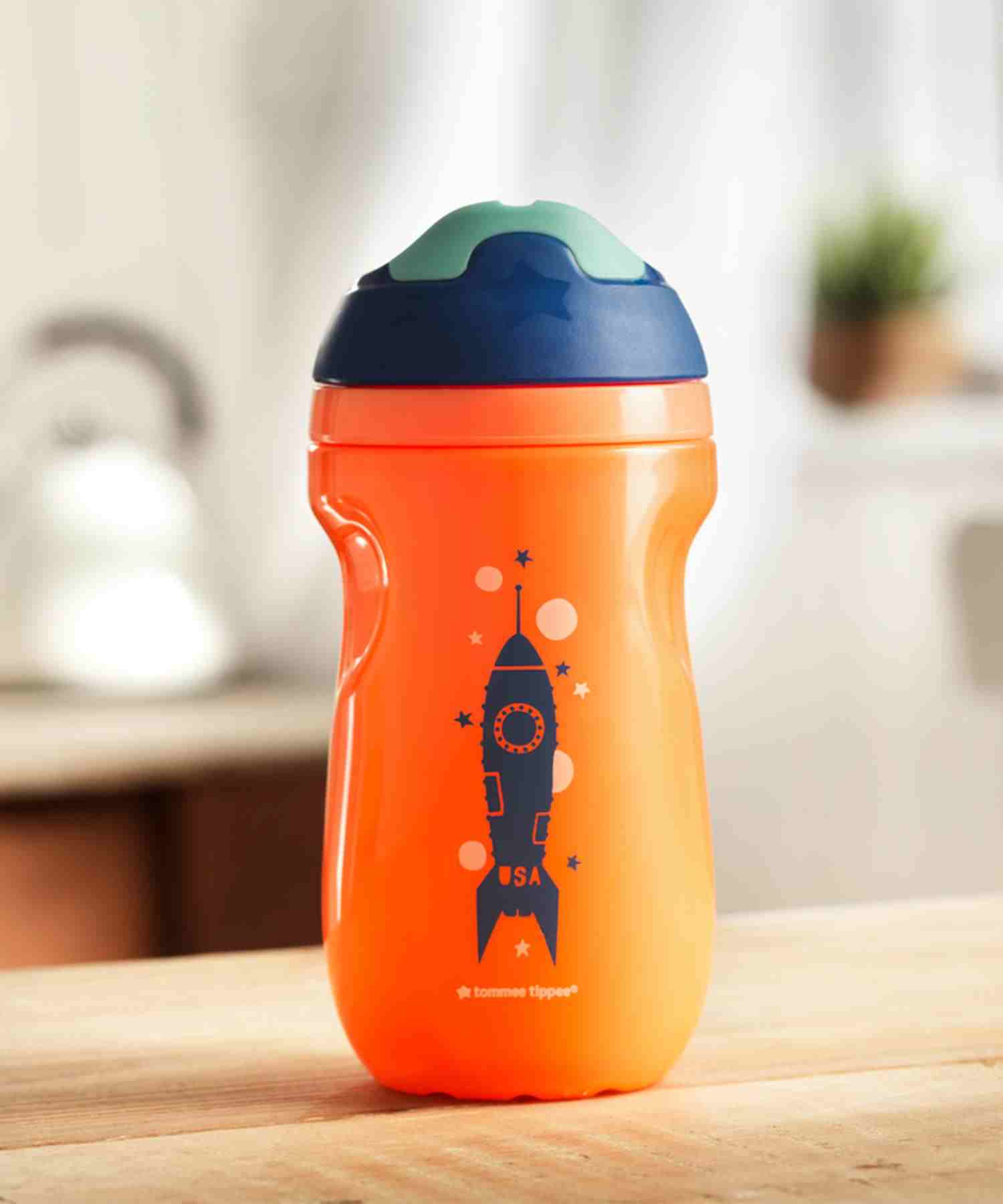 https://cdn.fynd.com/v2/falling-surf-7c8bb8/fyprod/wrkr/products/pictures/item/free/original/tommee-tippee/549225A/1/rp0qOqER5T-549225A-2.jpg