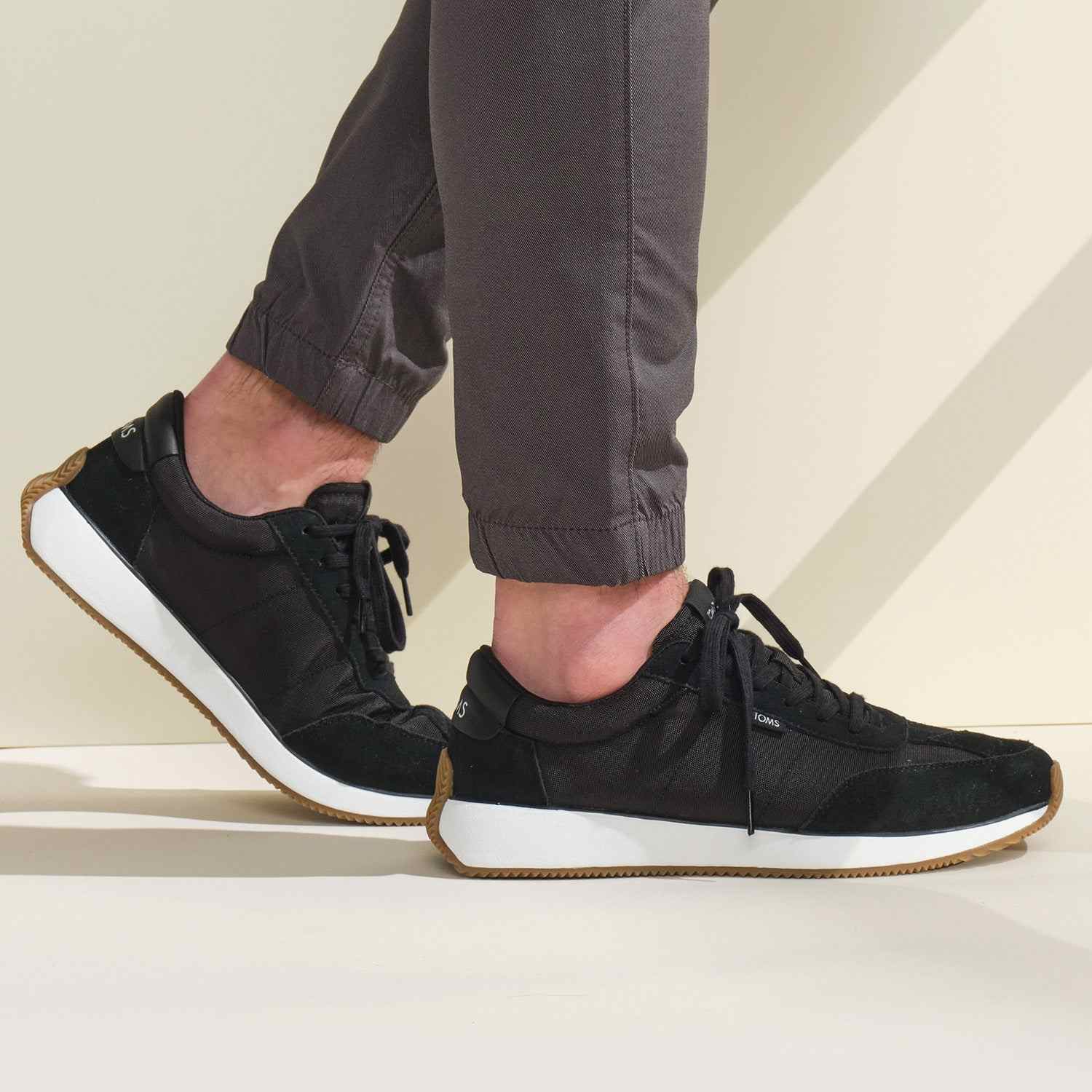 Men's Wyndon Black Suede Jogger Lace Up