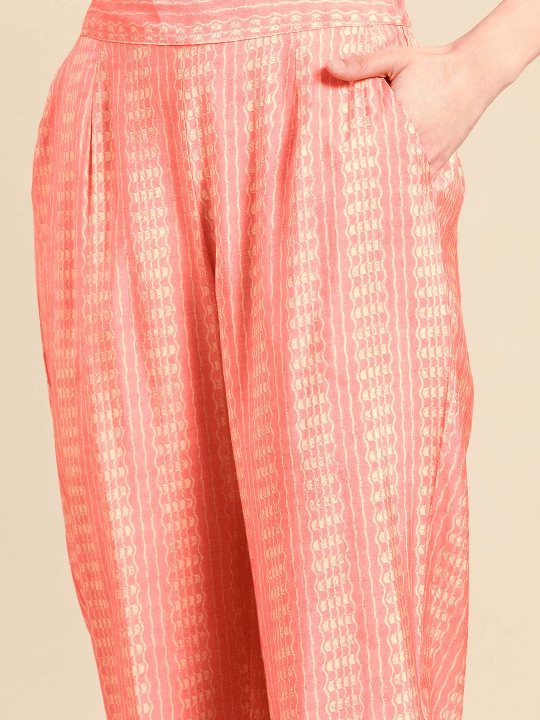 Women Ethnic Motifs Printed Empire Gotta Patti Kurta with Trousers