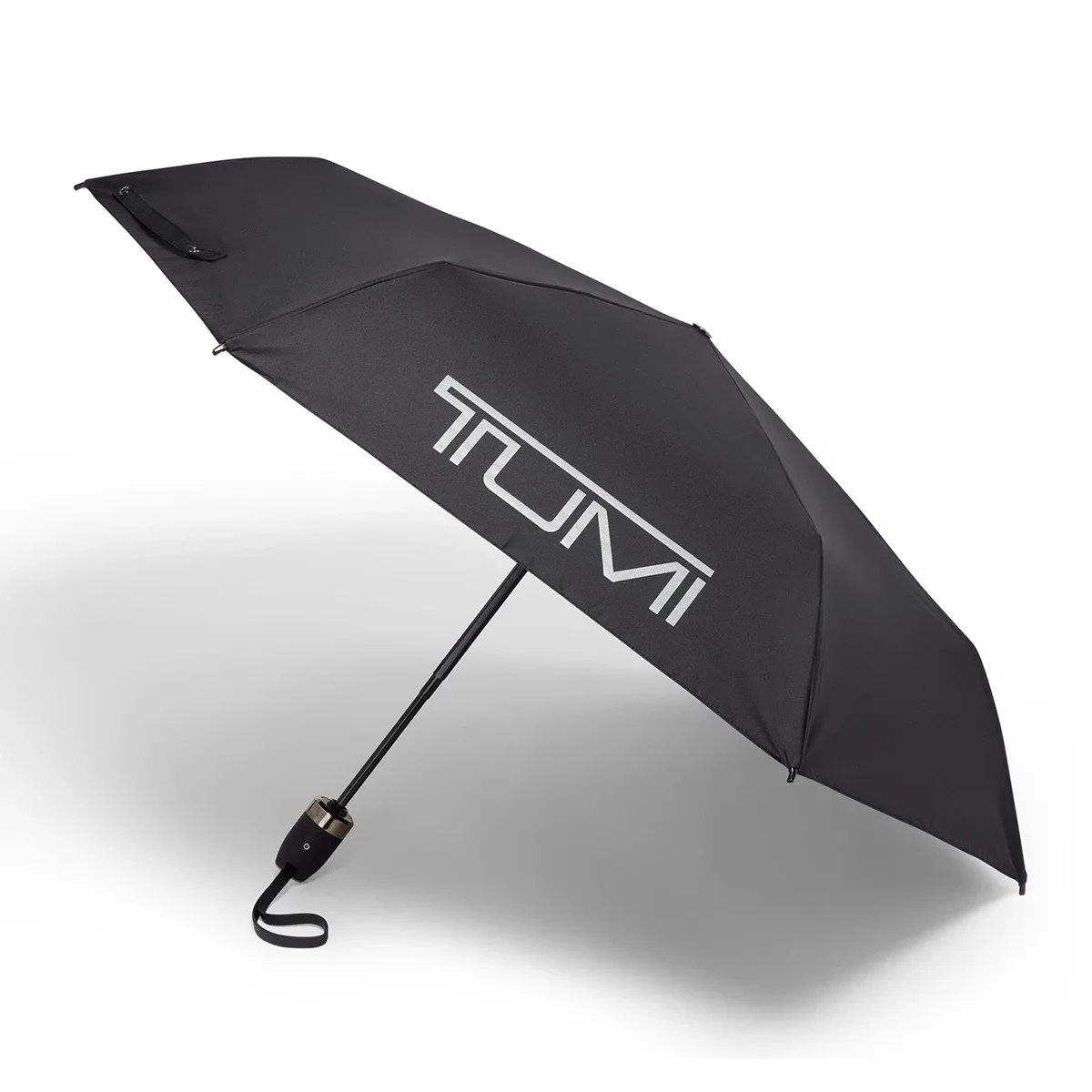 Tumi Umbrellas Medium Auto Close Umbrella