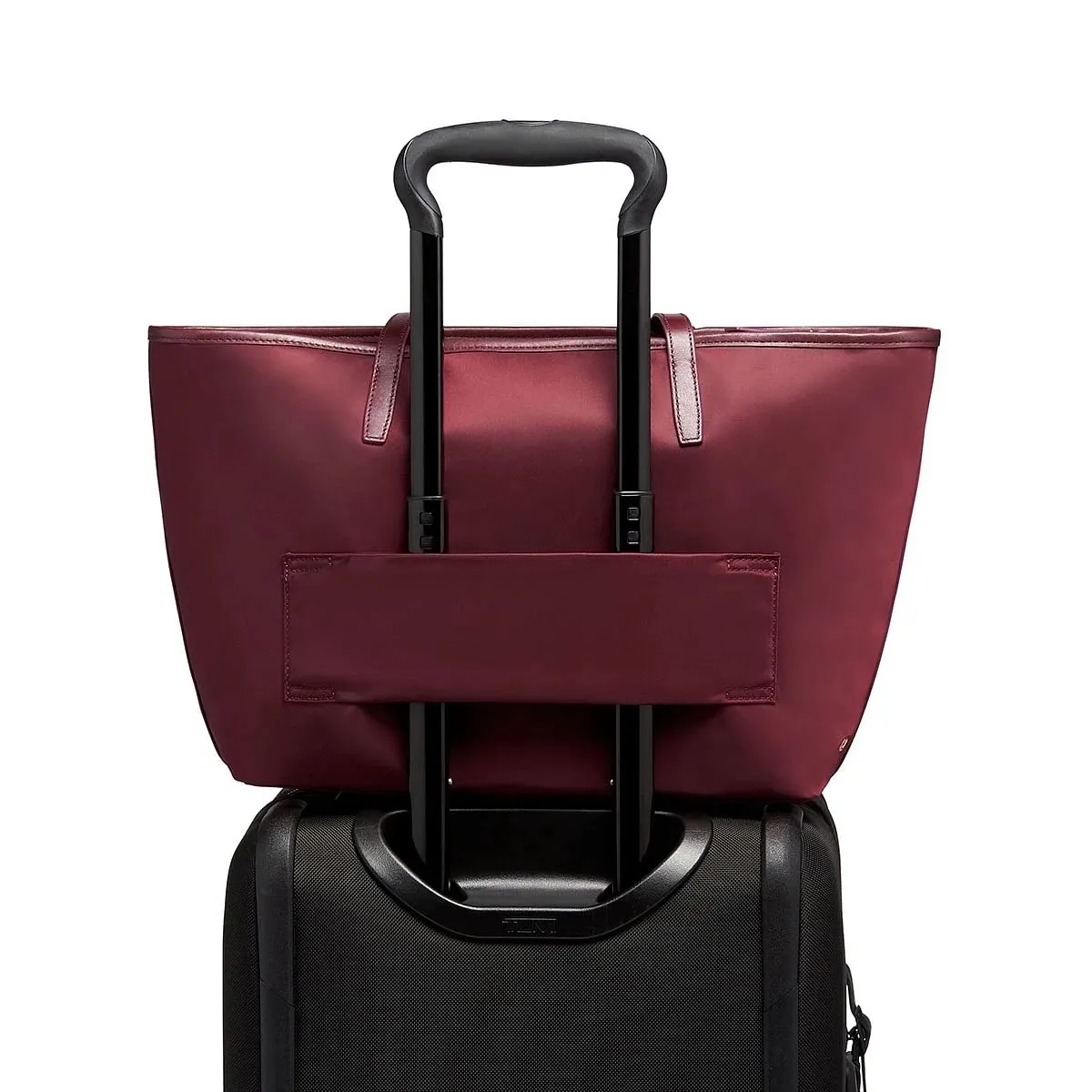 Voyageur Small Everyday Tote Red