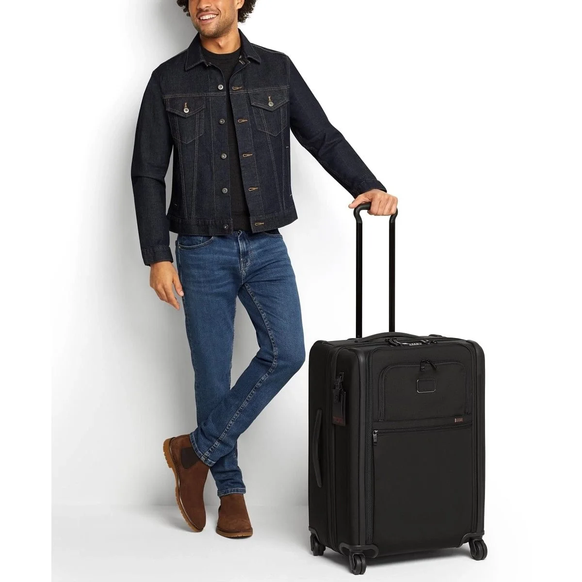 Short Trip Expandable 4 Wheeled Packing Case Checked Luggage Black