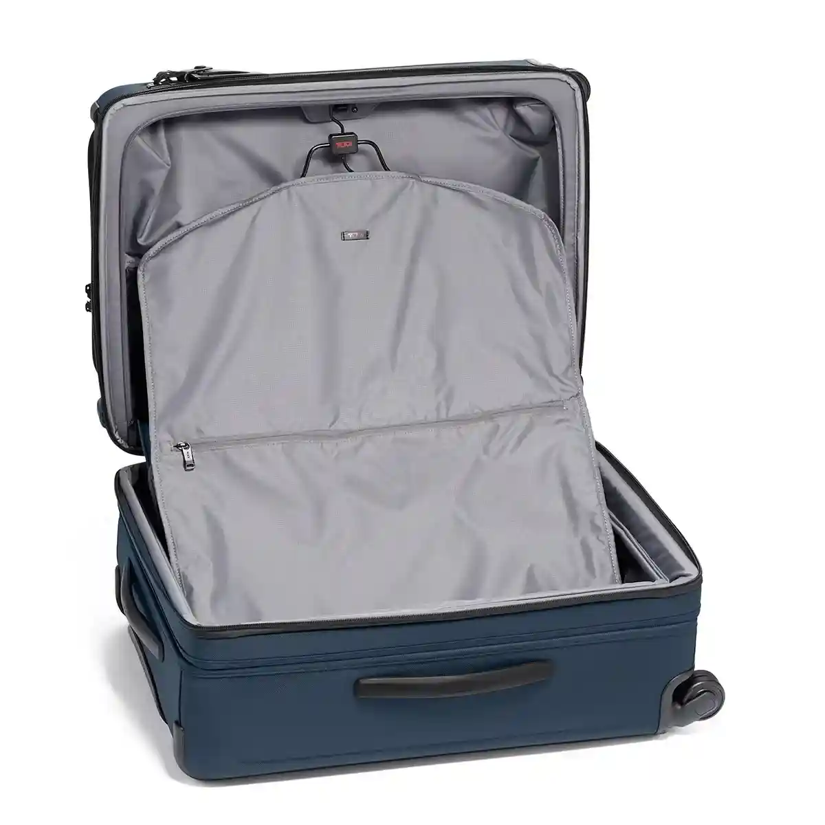 Short Trip Expandable 4 Wheeled Packing Case
