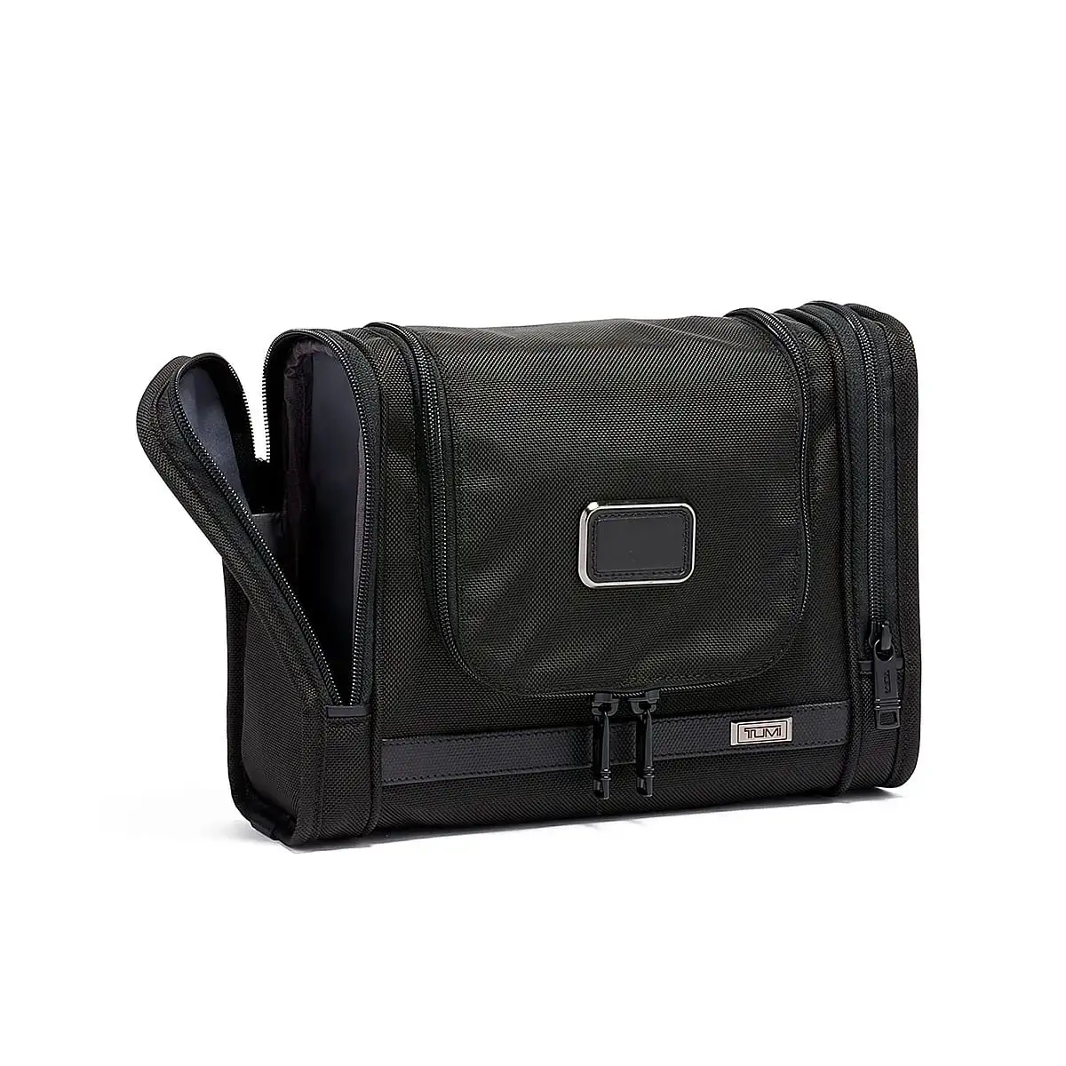 Hanging Travel Kit