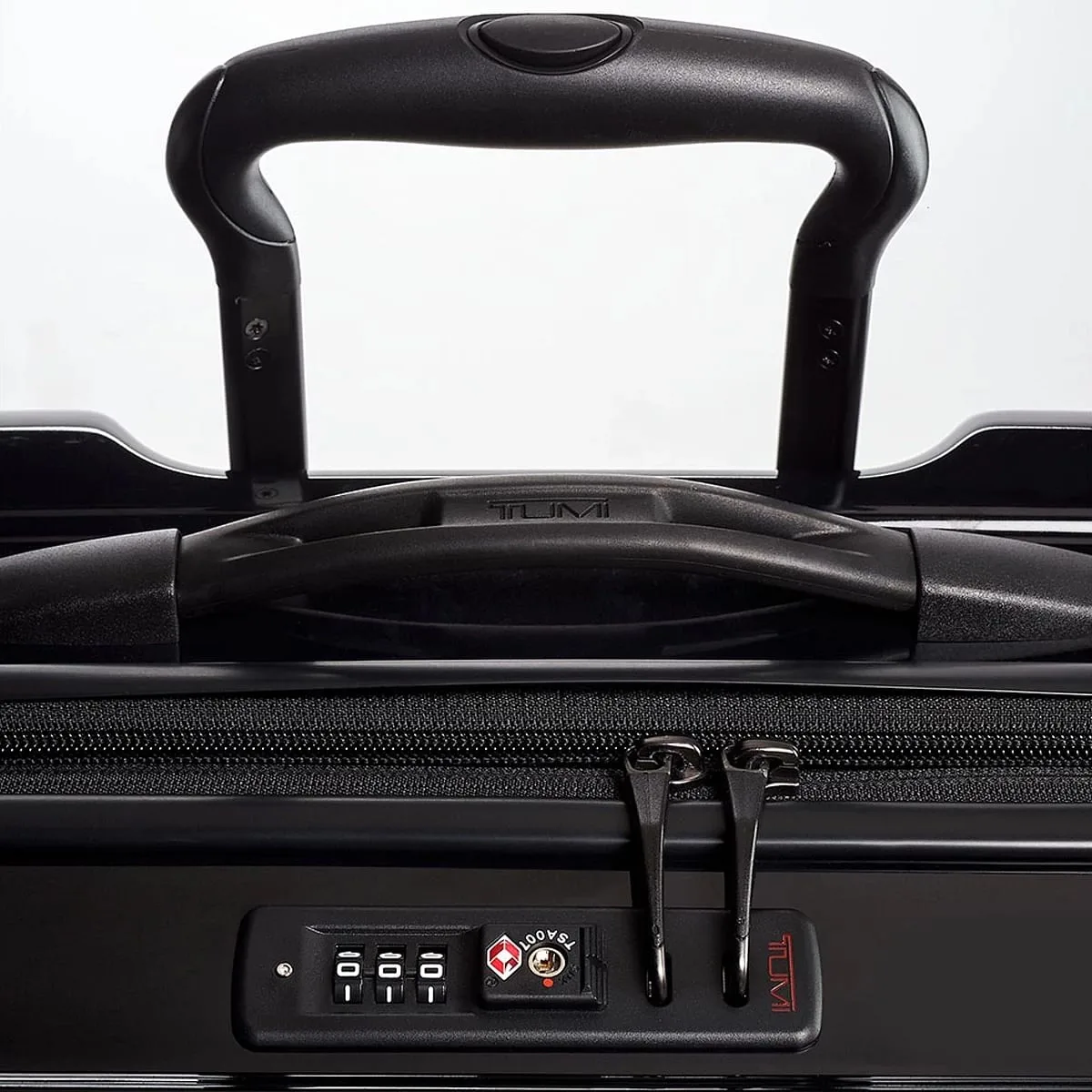 V4 Extended Trip Expandable 4 Wheeled Packing Case Black