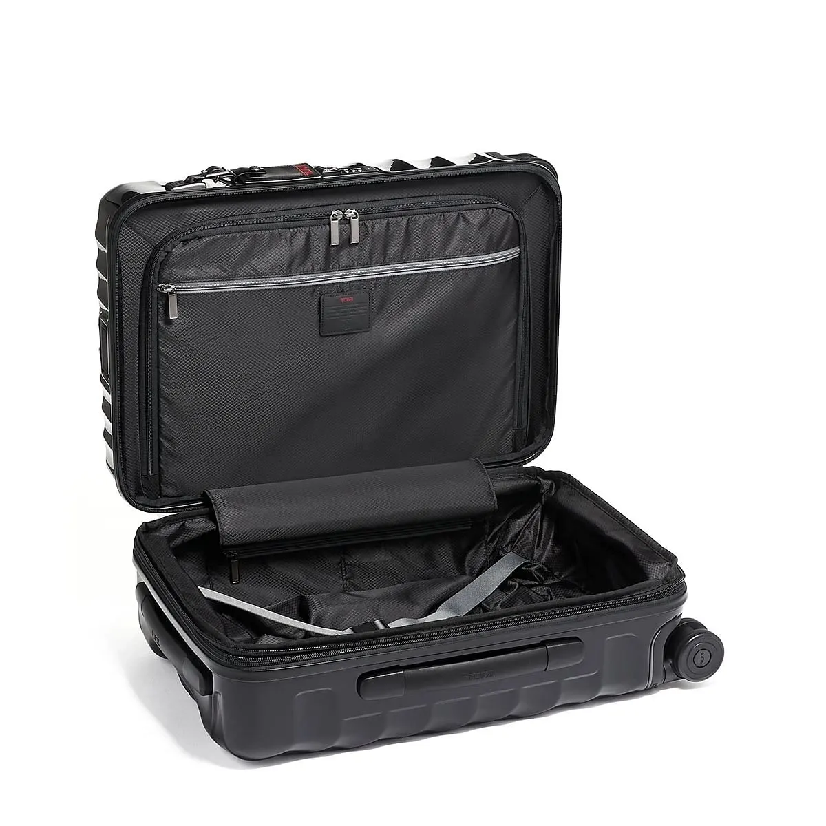 19 Degree International Expandable 4 Wheeled Carry-On Black