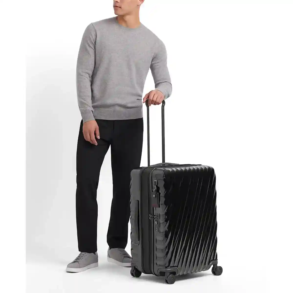 Short Trip Expandable 4 Wheeled Packing Case