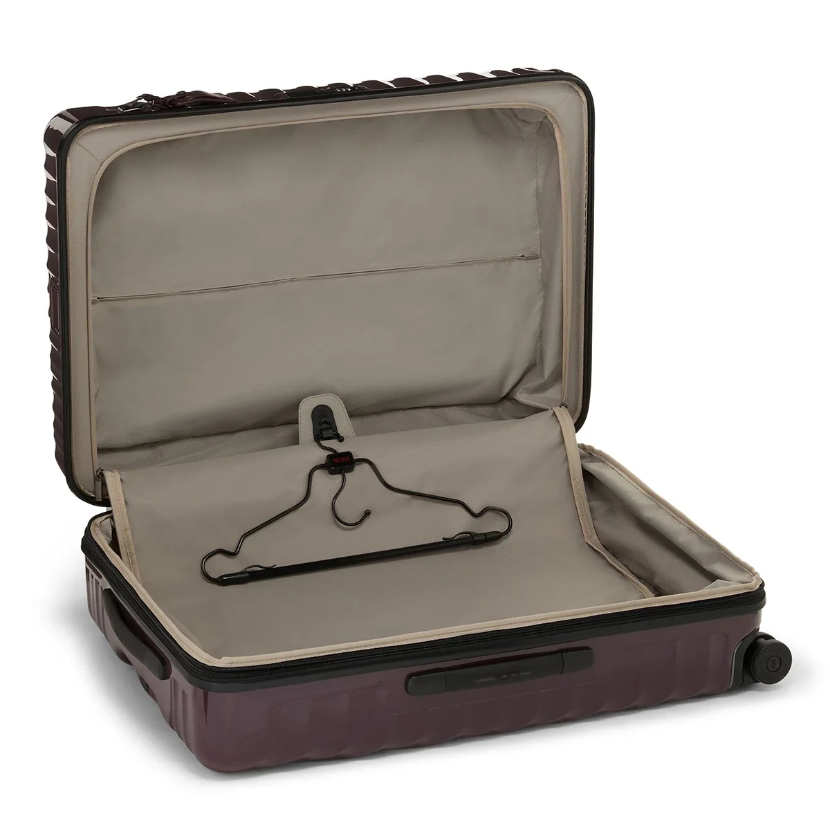 19 Degree Extended Trip Expandable 4 Wheeled Packing Case