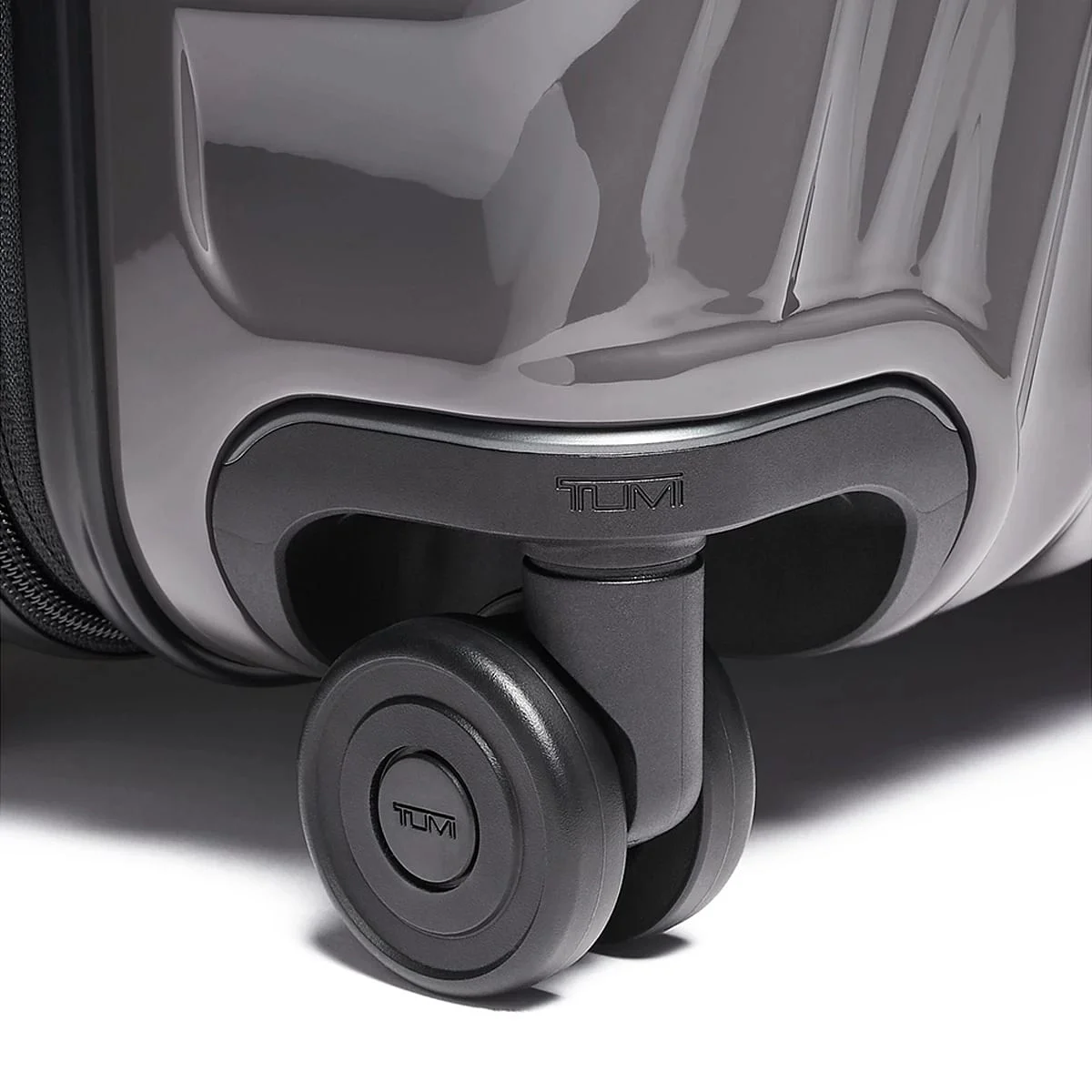 19 Degree  Extended Trip Expandable 4 Wheeled Packing Case Checked Luggage
