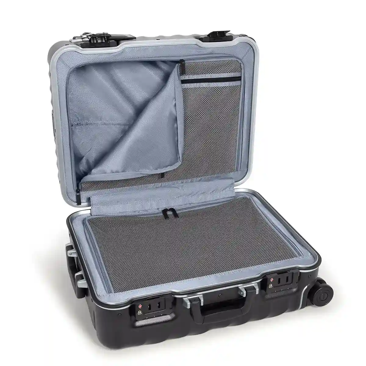 Continental 4 Wheel Carry On