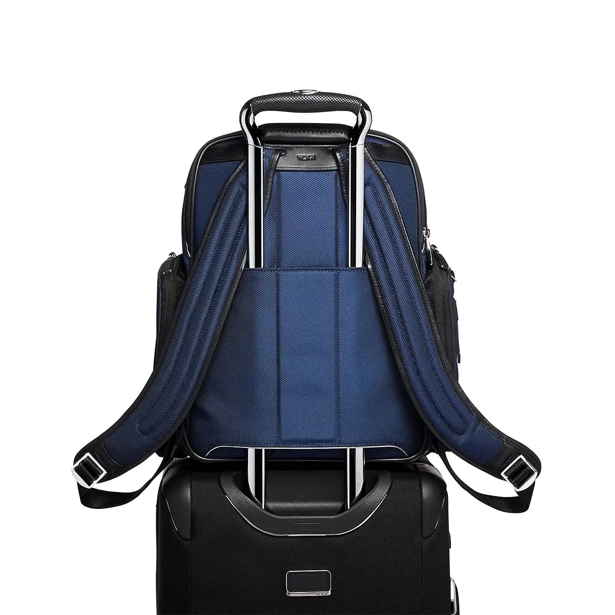 Larson Backpack Navy
