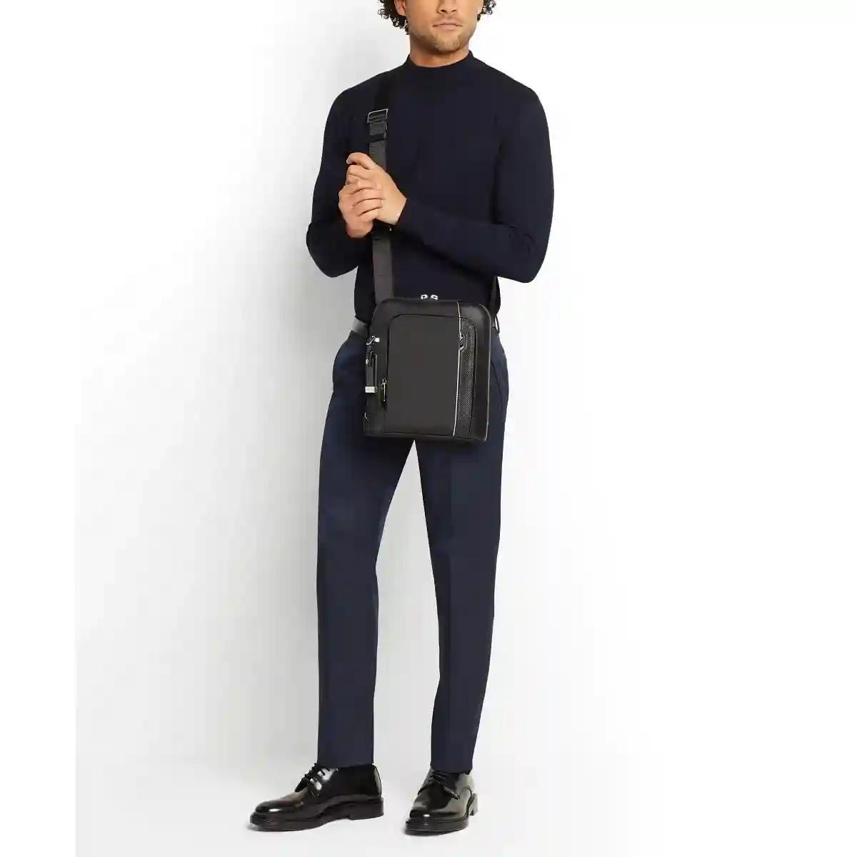 Olten Crossbody Navy