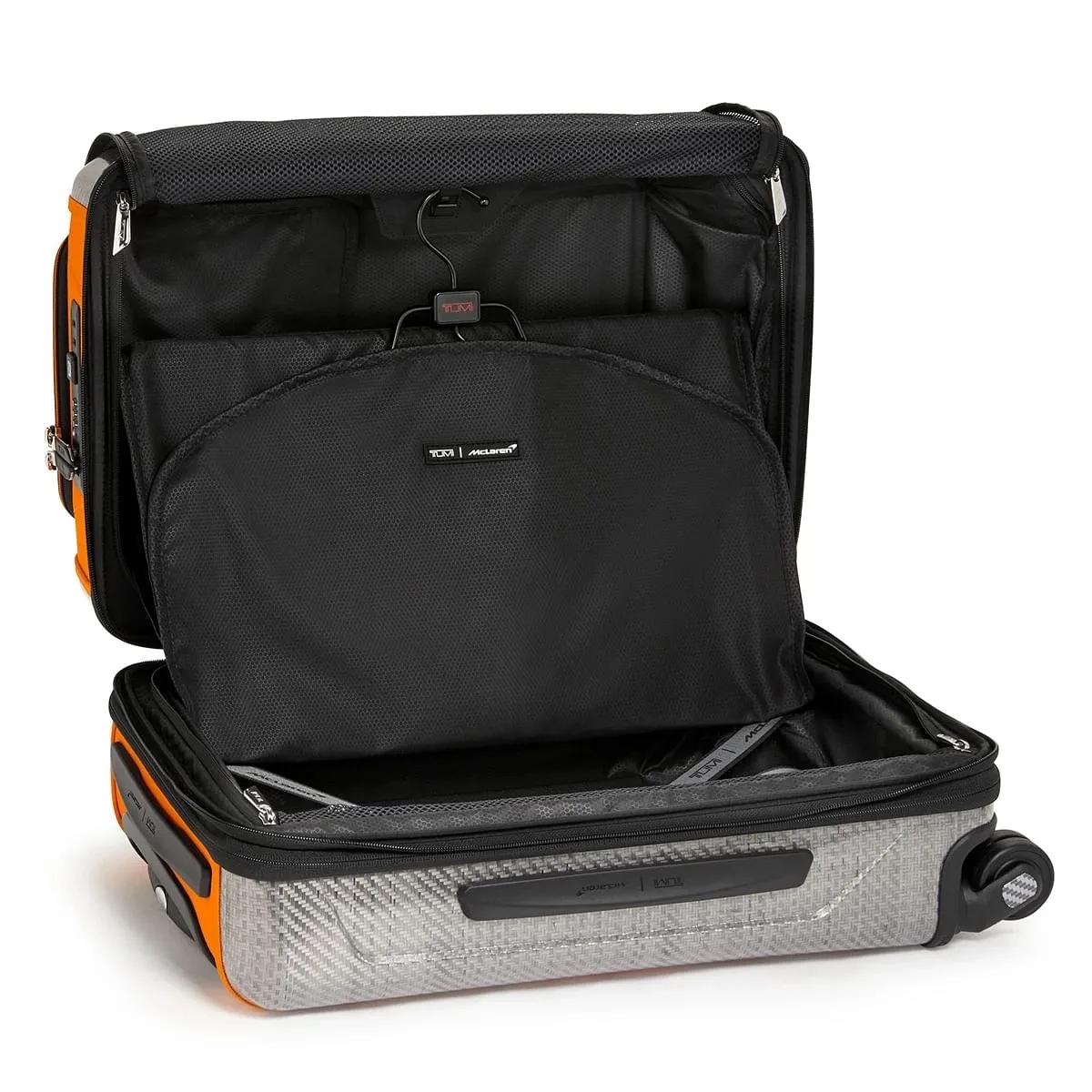Aero International Expandable 4 Wheeled Carry-On