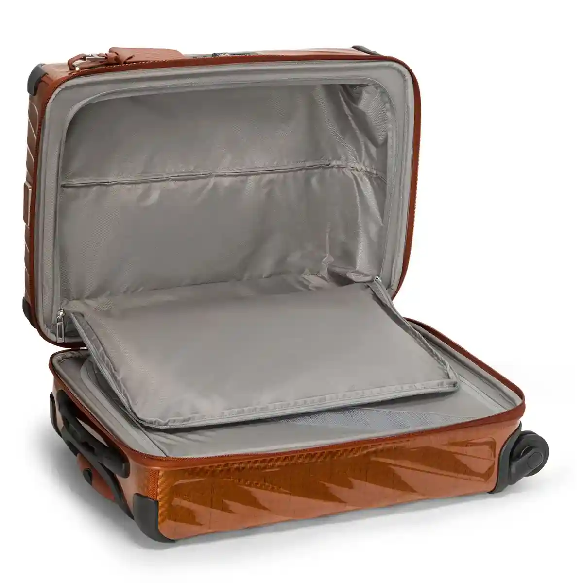 International 4 Wheeled Carry On