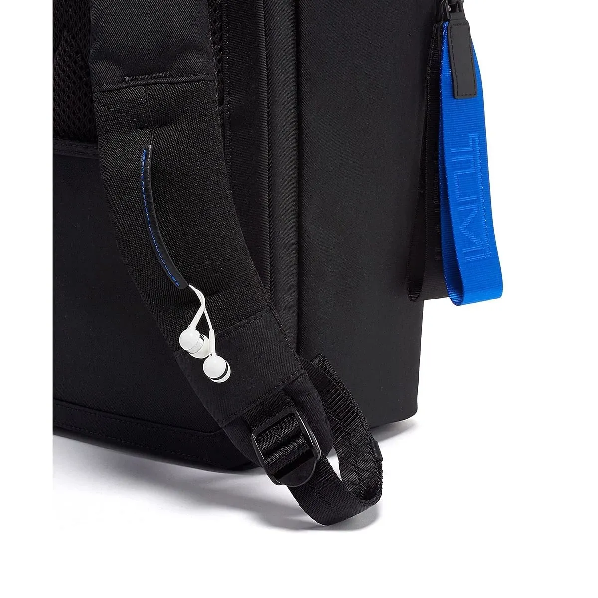 Finch Backpack Black Mesh