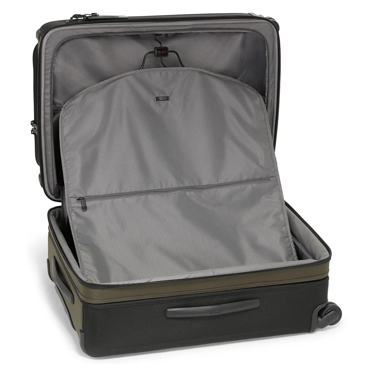 Alpha Short Trip Expandable 4 Wheel Packing Case