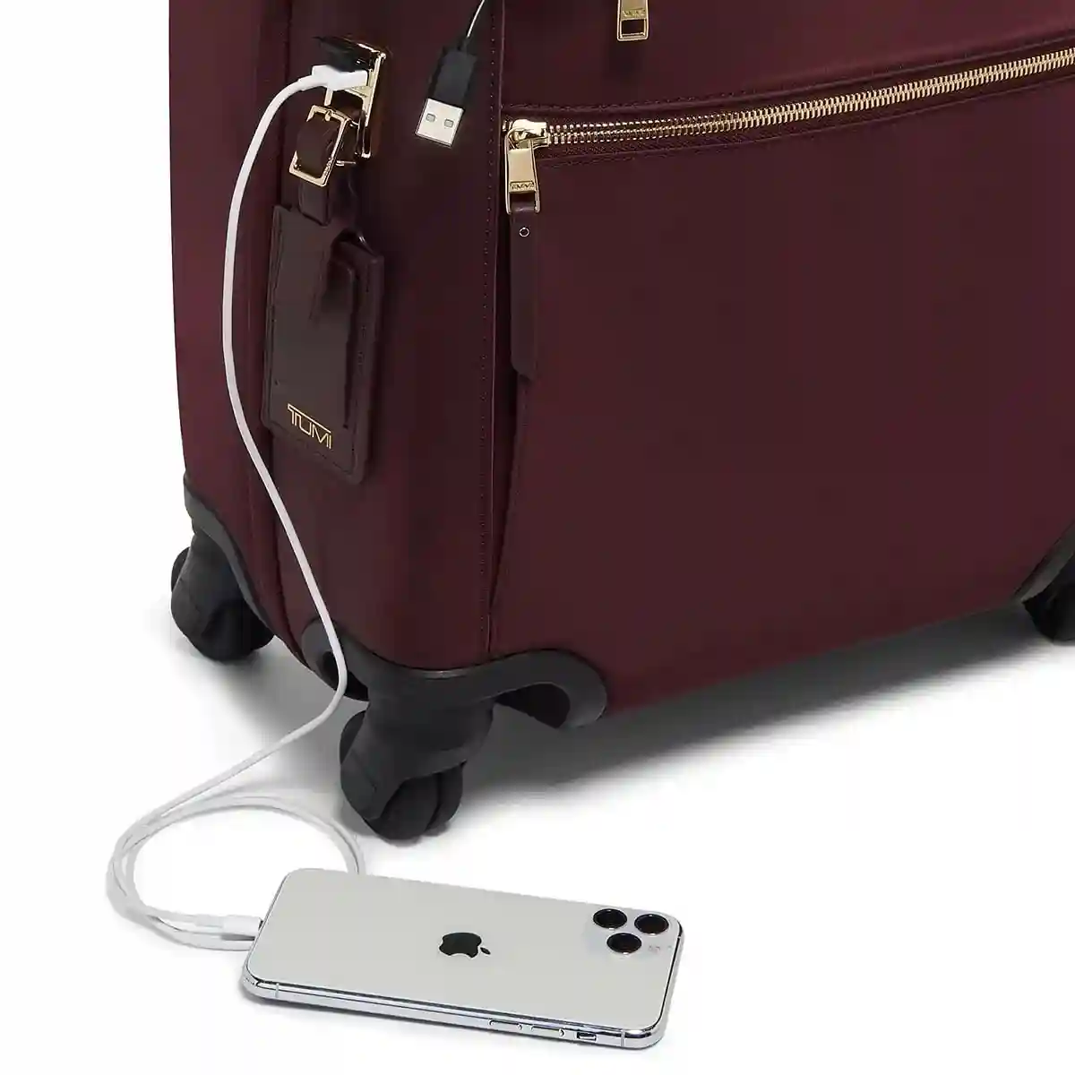 Voyageur Oxford Compact Carry-On