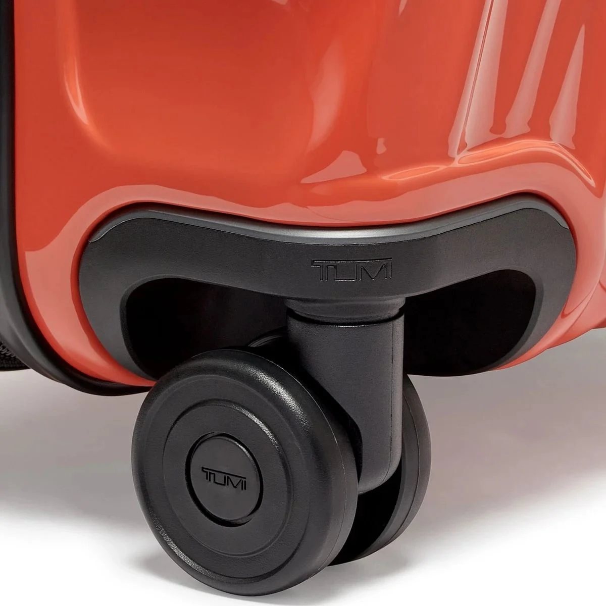 19 Degree International Expandable 4 Wheeled Carry-On