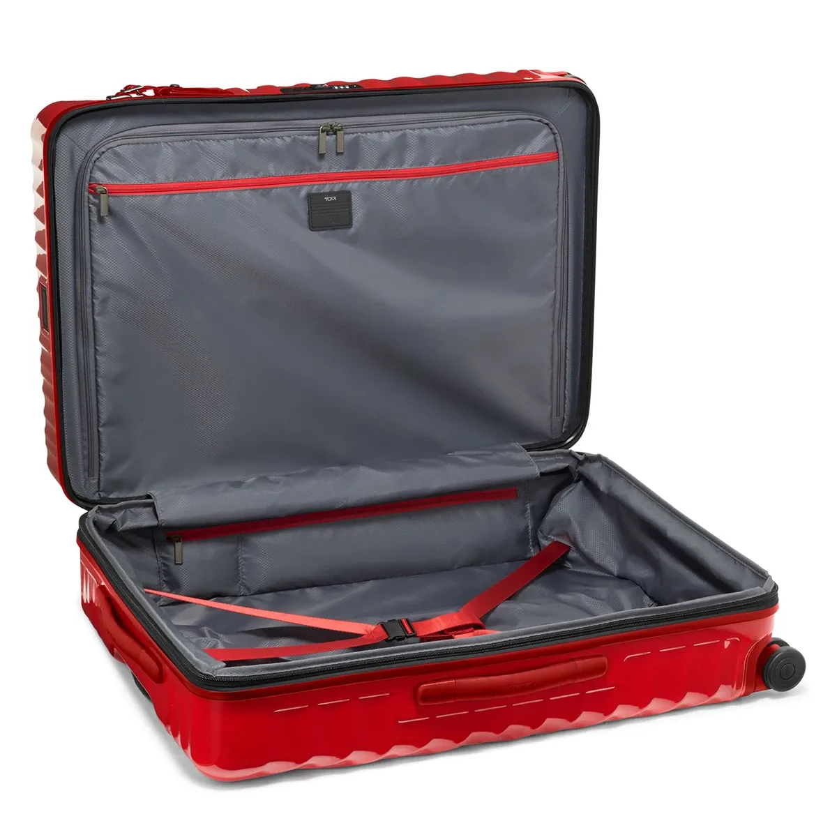 19 Degree Extended Trip Expandable 4 Wheeled Packing Case