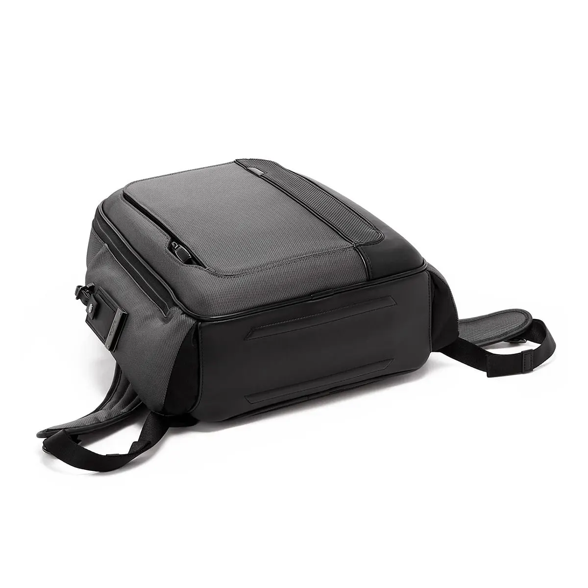 Arrive' Larson Backpack