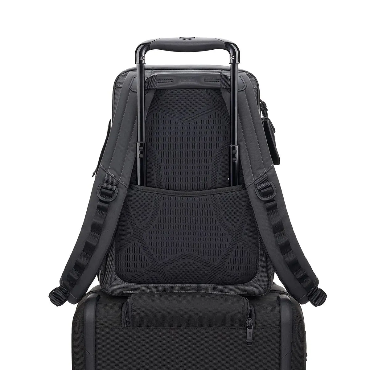 https://cdn.fynd.com/v2/falling-surf-7c8bb8/fyprod/wrkr/products/pictures/item/free/original/tumi/144583T272/4/F-aifwdnRF-410341752001_5_5091.webp