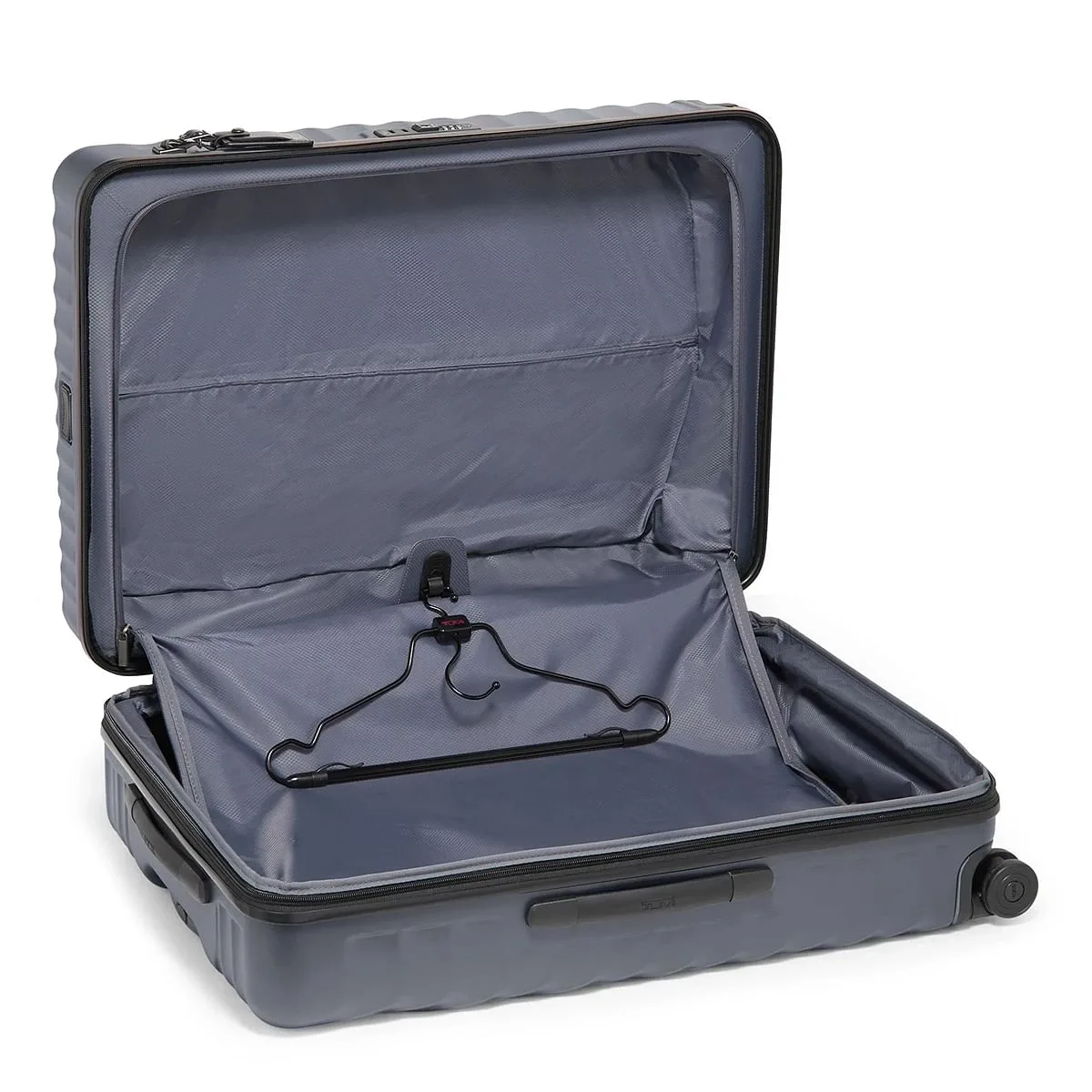 19 Degree Extended Trip Expandable 4 Wheel Packing Case