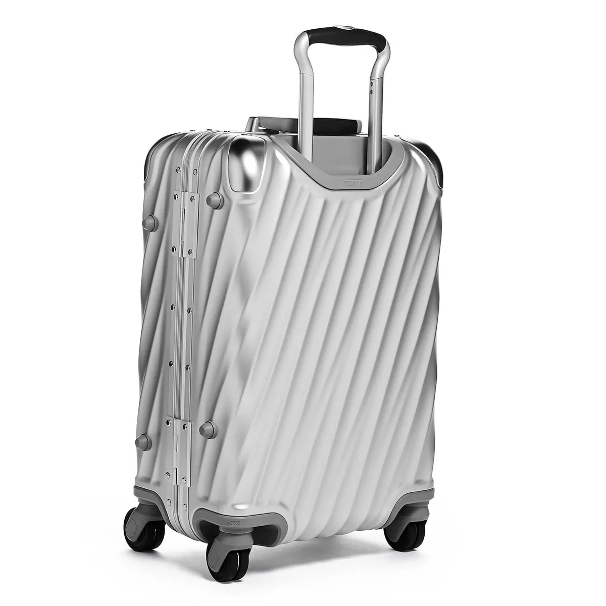 19 Degree Aluminum International Carry-On
