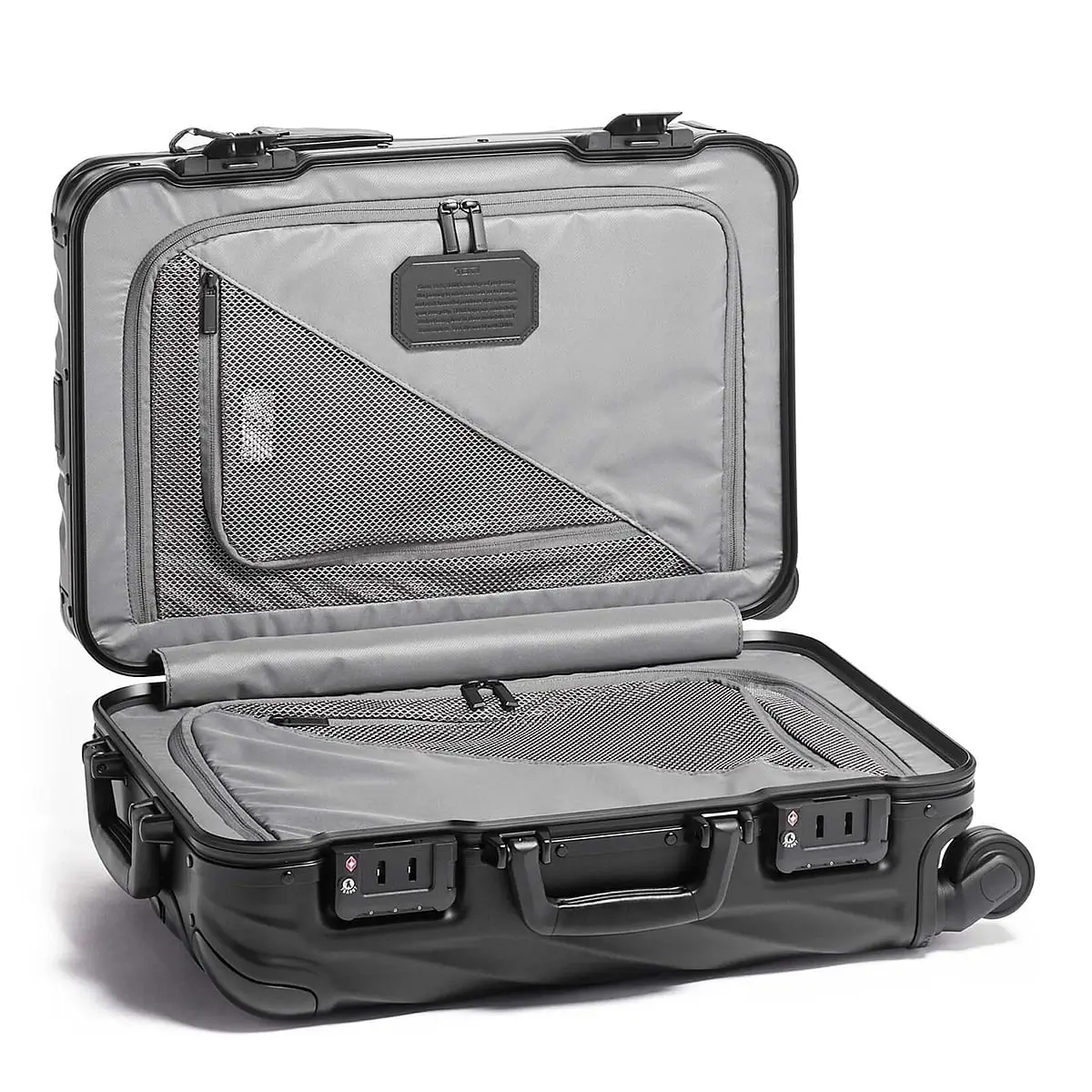 19 Degree Aluminum International Carry-On