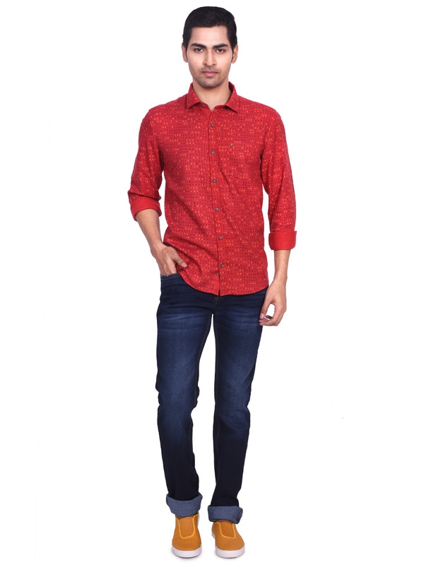 Turtle | Red Printed Casual Shirt 2
