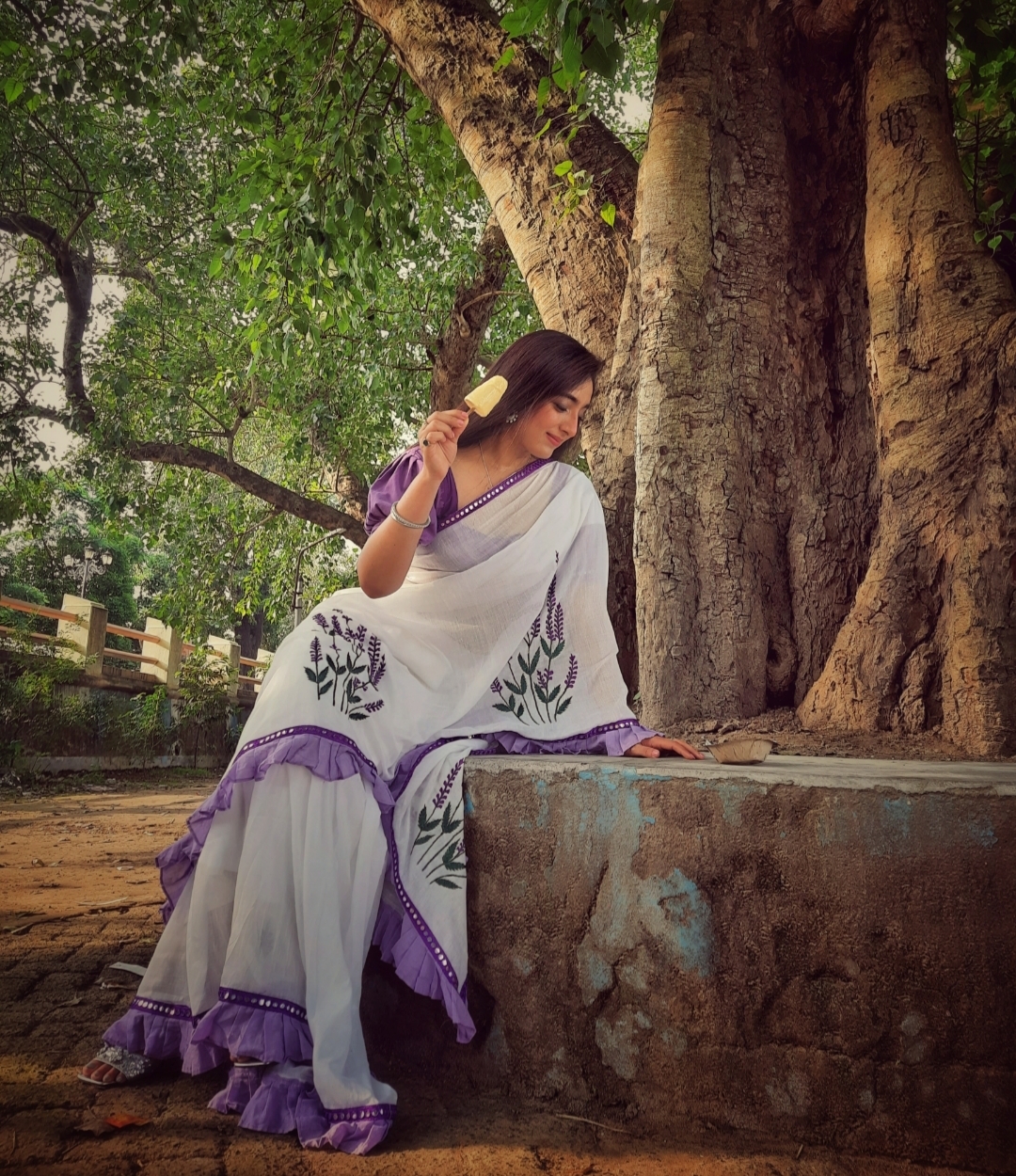 Dori Calcutta | Lavender's Grace|4