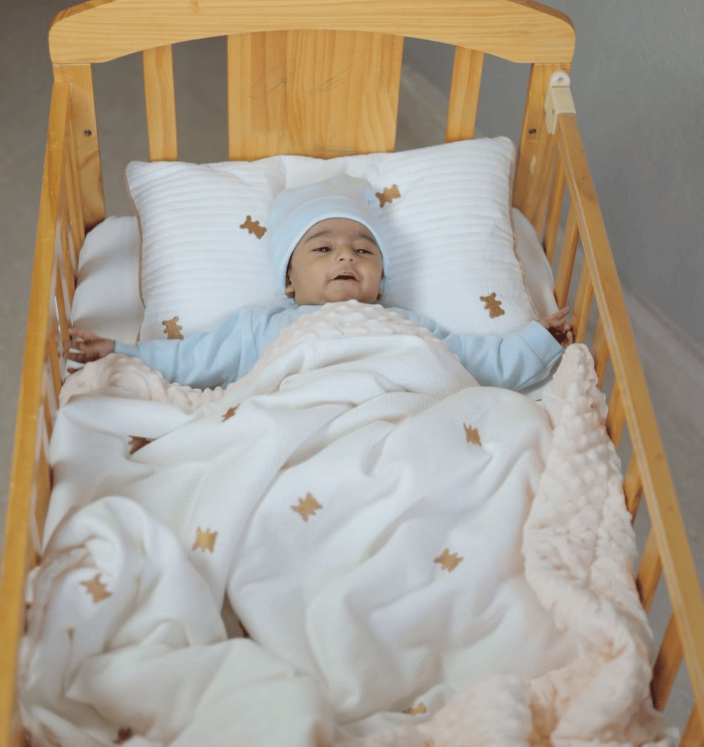 Cozy Bunny Blanket Set
