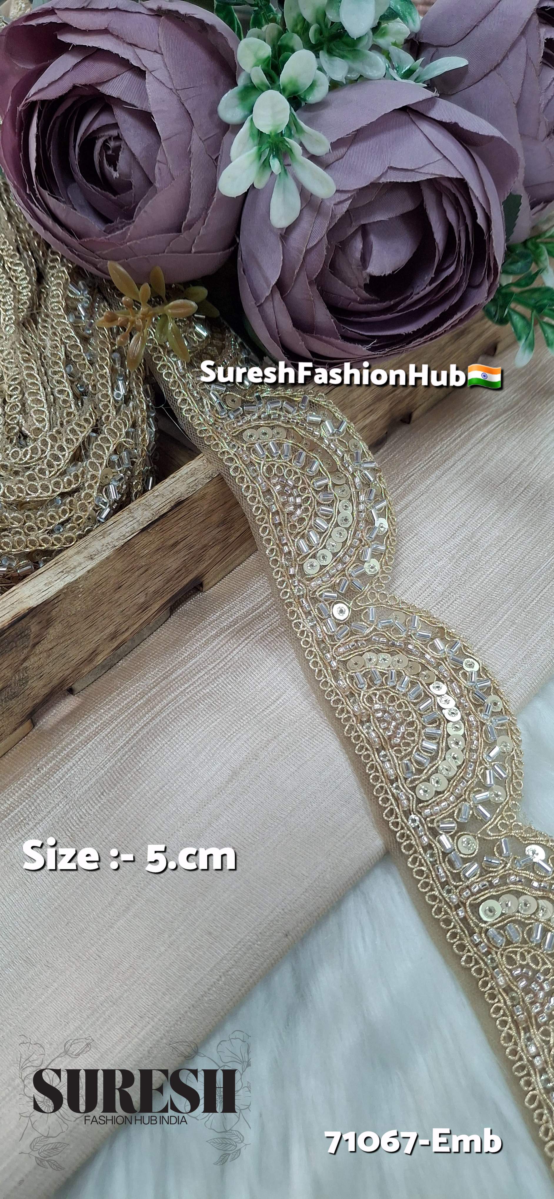 Lightlist Gold Ornate Floral Lace