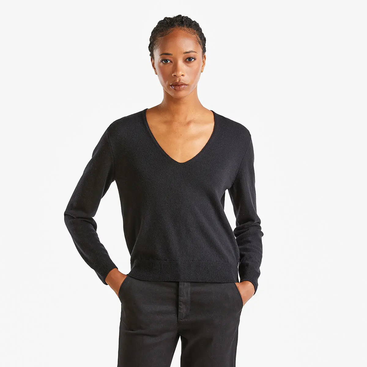 Woman Black V-Neck Sweater In Pure Merino Wool