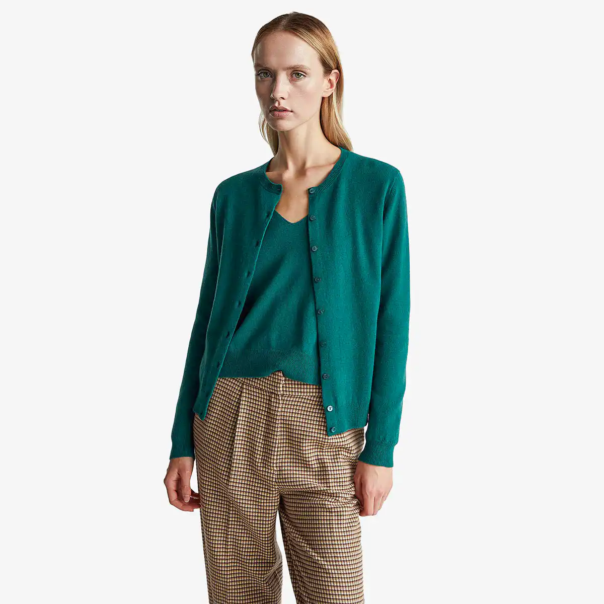 Woman Green Crew Neck Cardigan In Pure Merino Wool