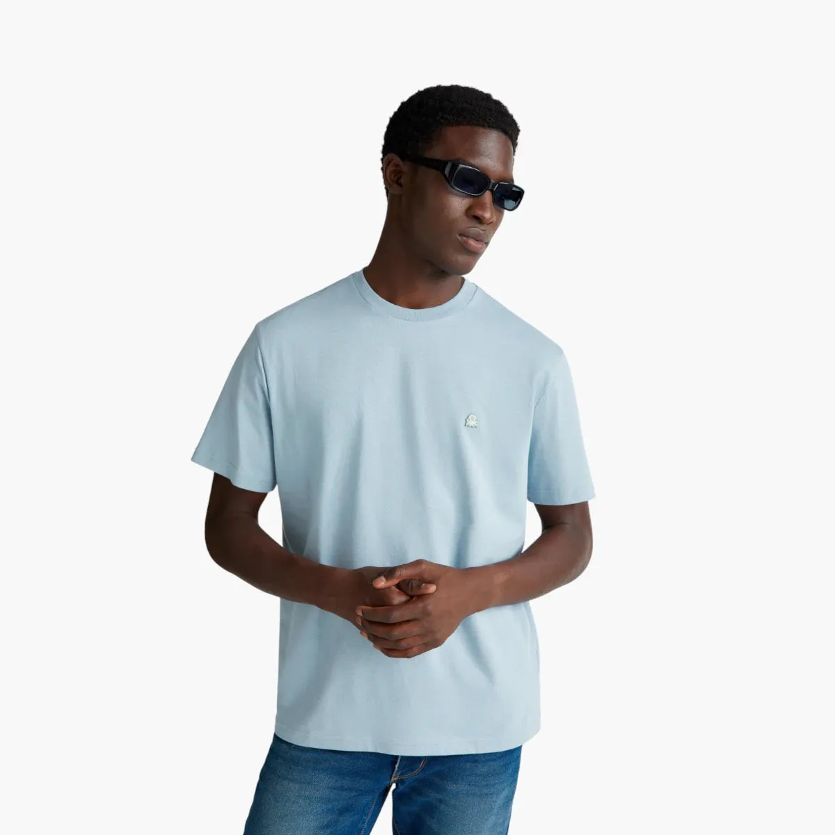 Man Basic Cotton T-Shirt