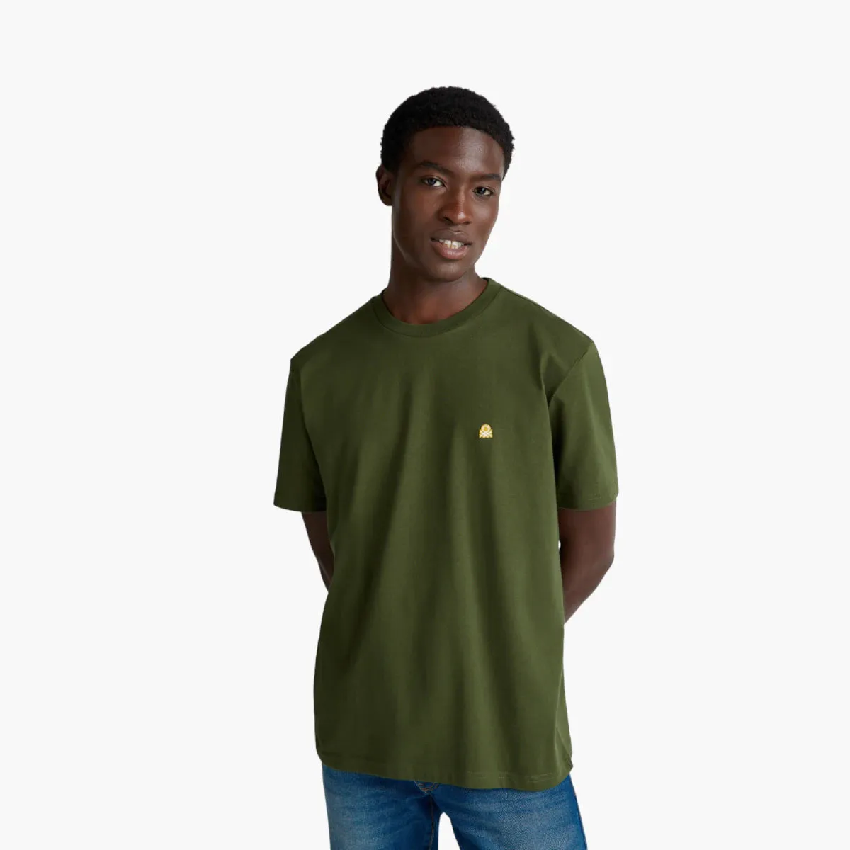 Man Basic Cotton T-Shirt