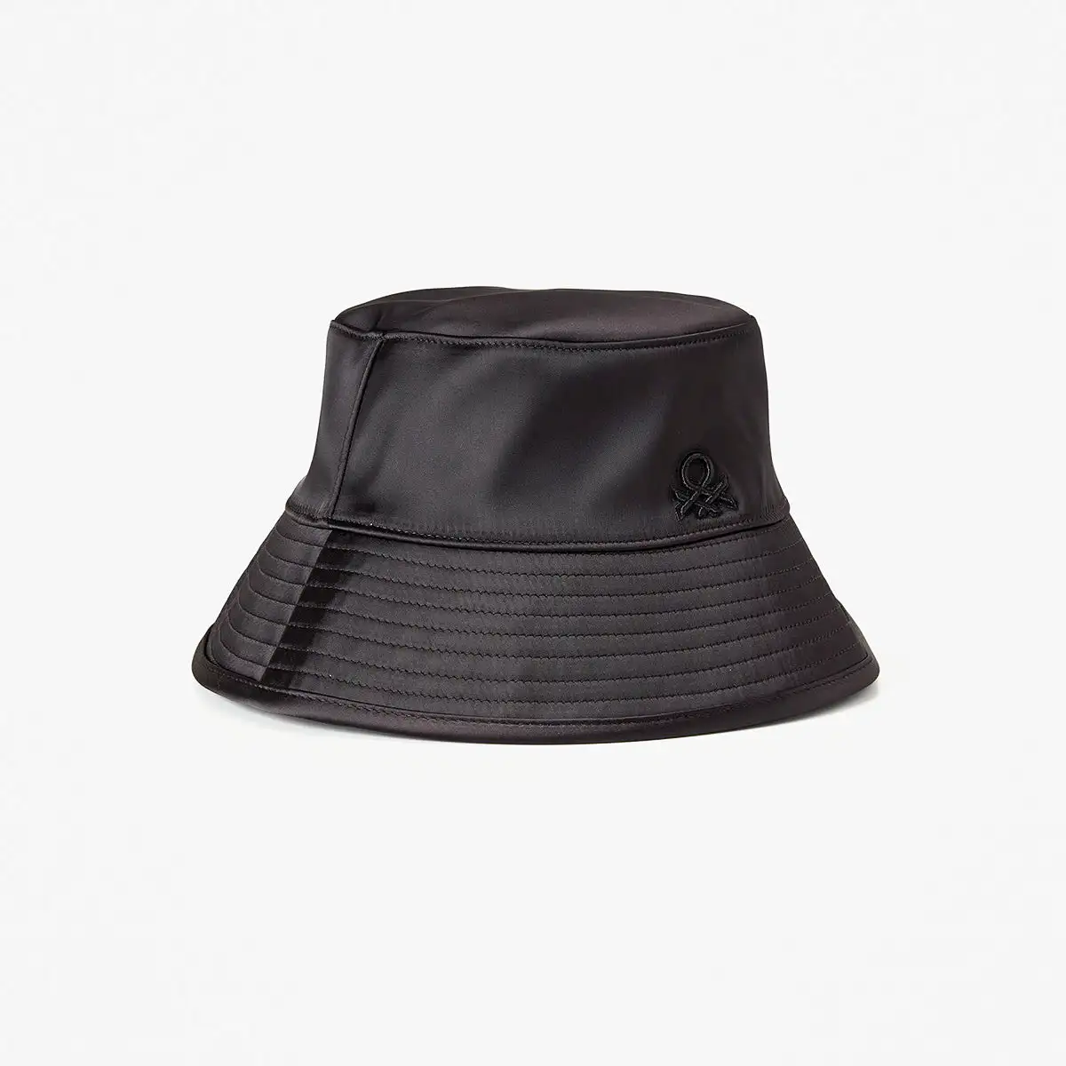 Woman Reversible Bucket Style Hat