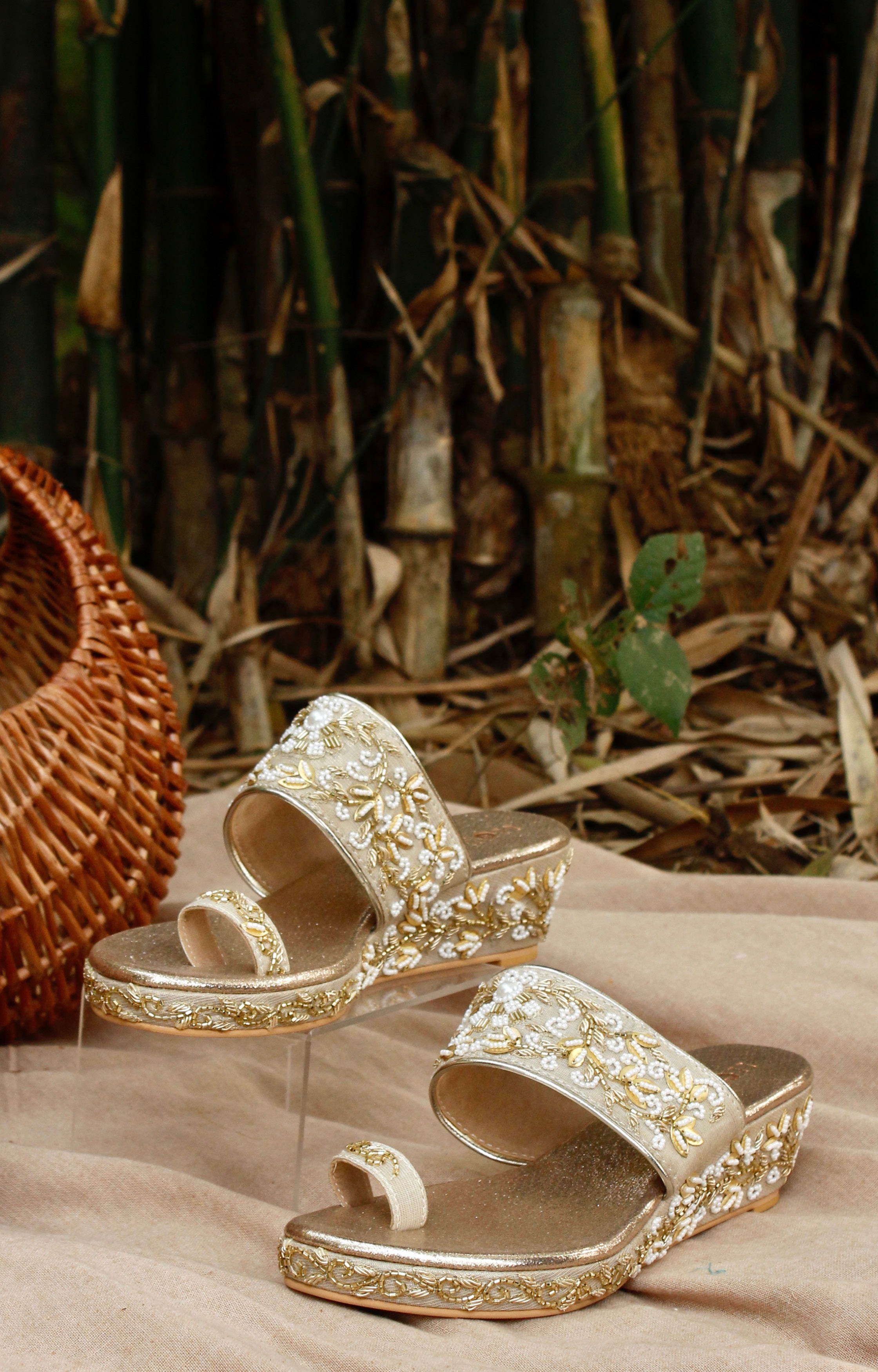 Double Strap Wedges - Gold
