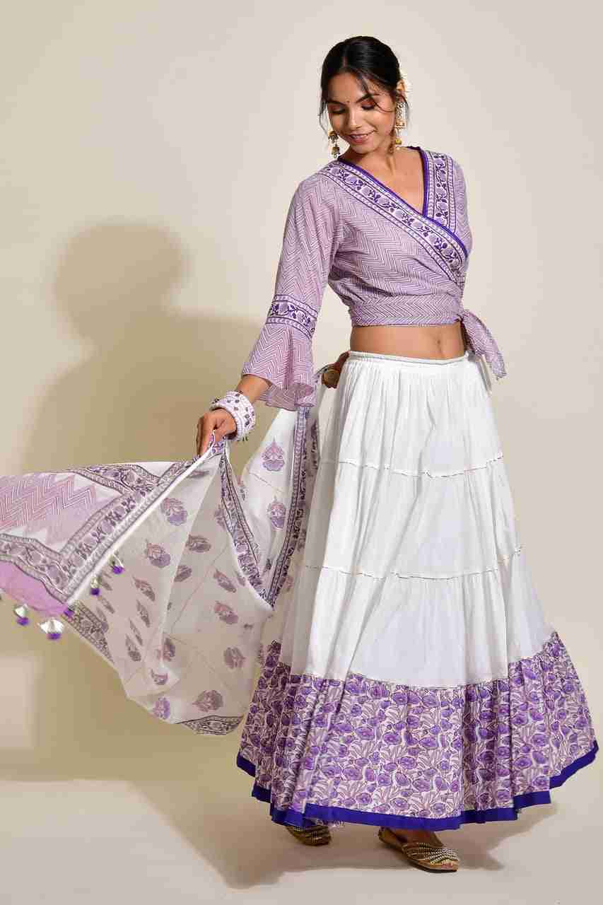 Naksh White and Purple Skirt, Top, Dupatta (Set ot 3)