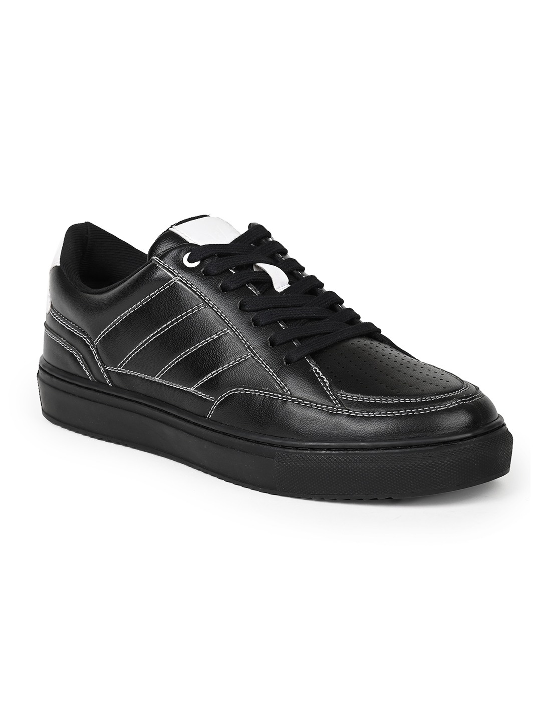 The Groove-01 Black & White Men Casual Sneaker V8 By Ruosh